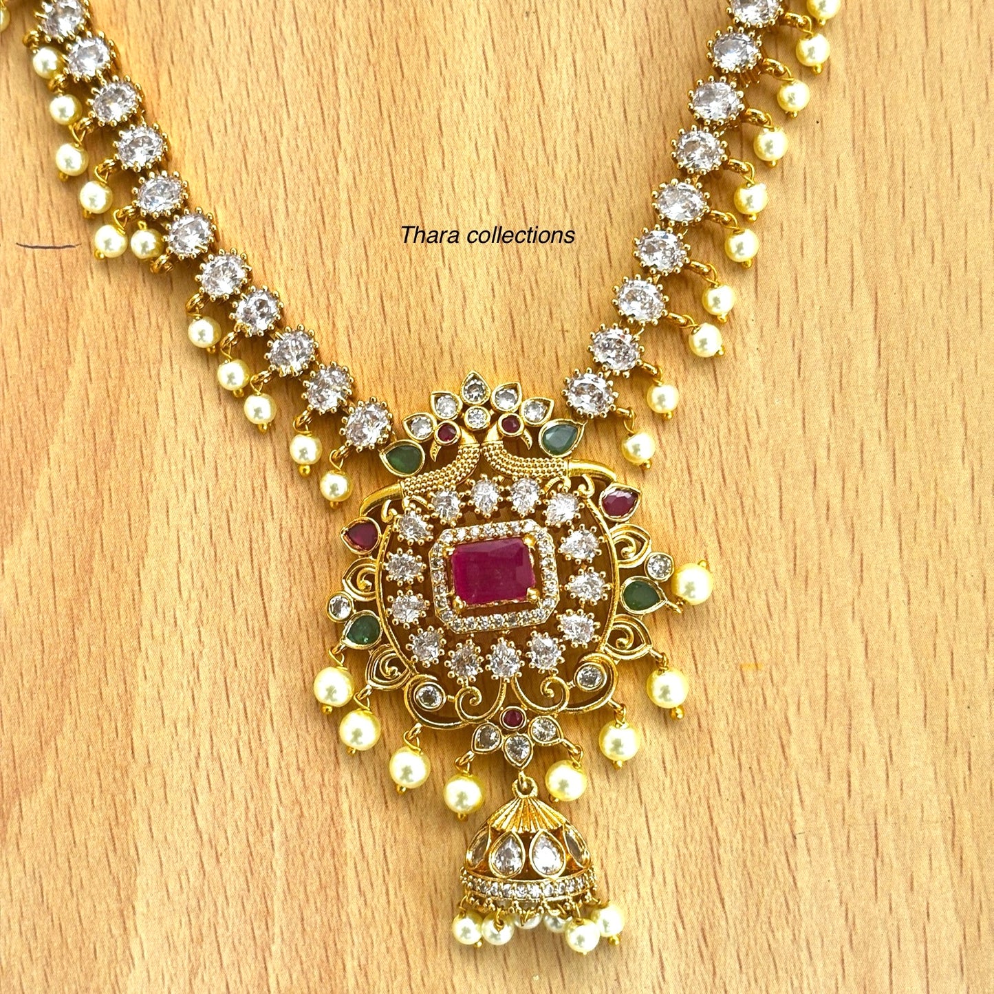 Elegant Kundan Pearl Necklace Set