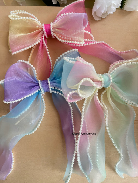 Dreamy Pearl-Edge Gradient Bows