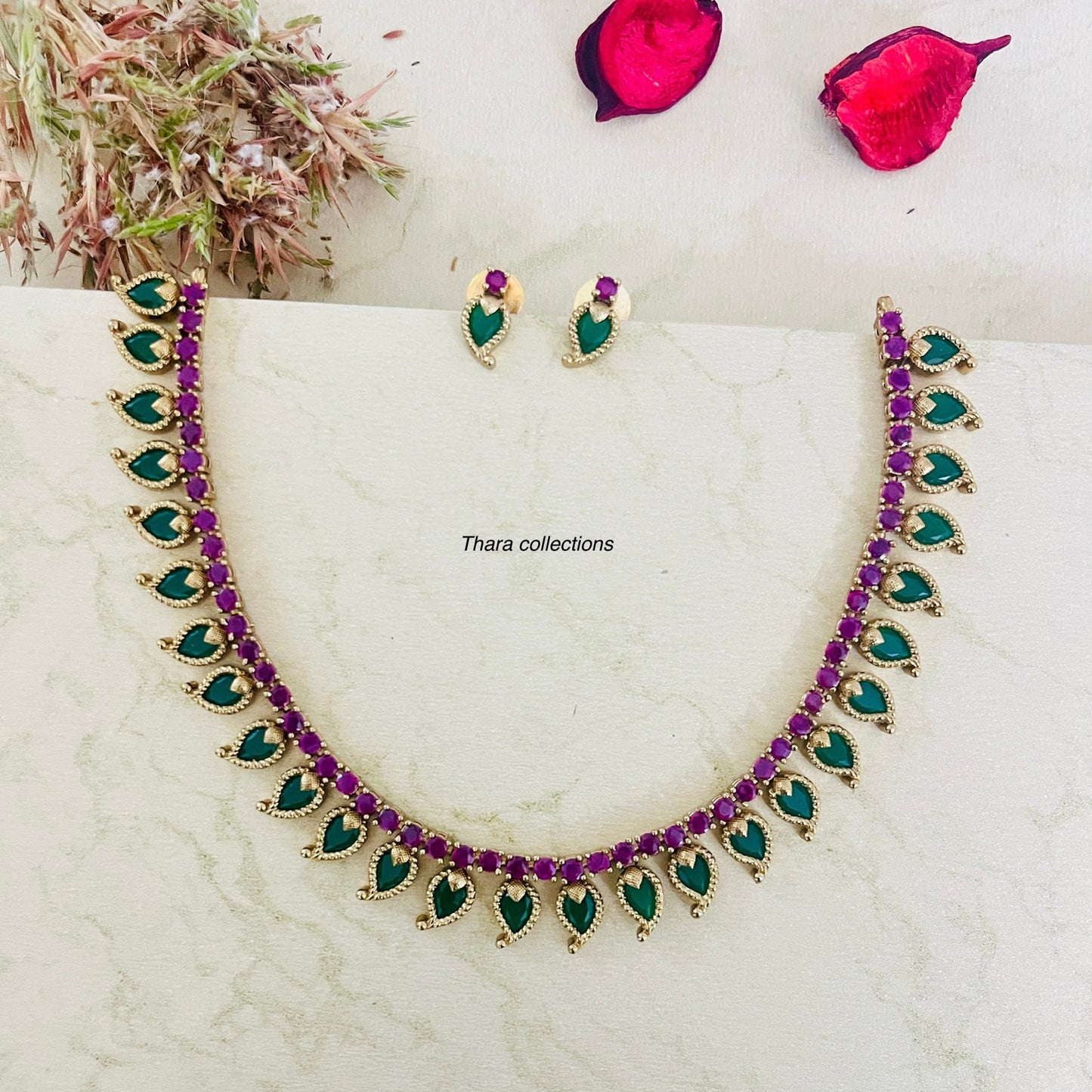 Kerala Traditional Kemp Stone Necklace Set