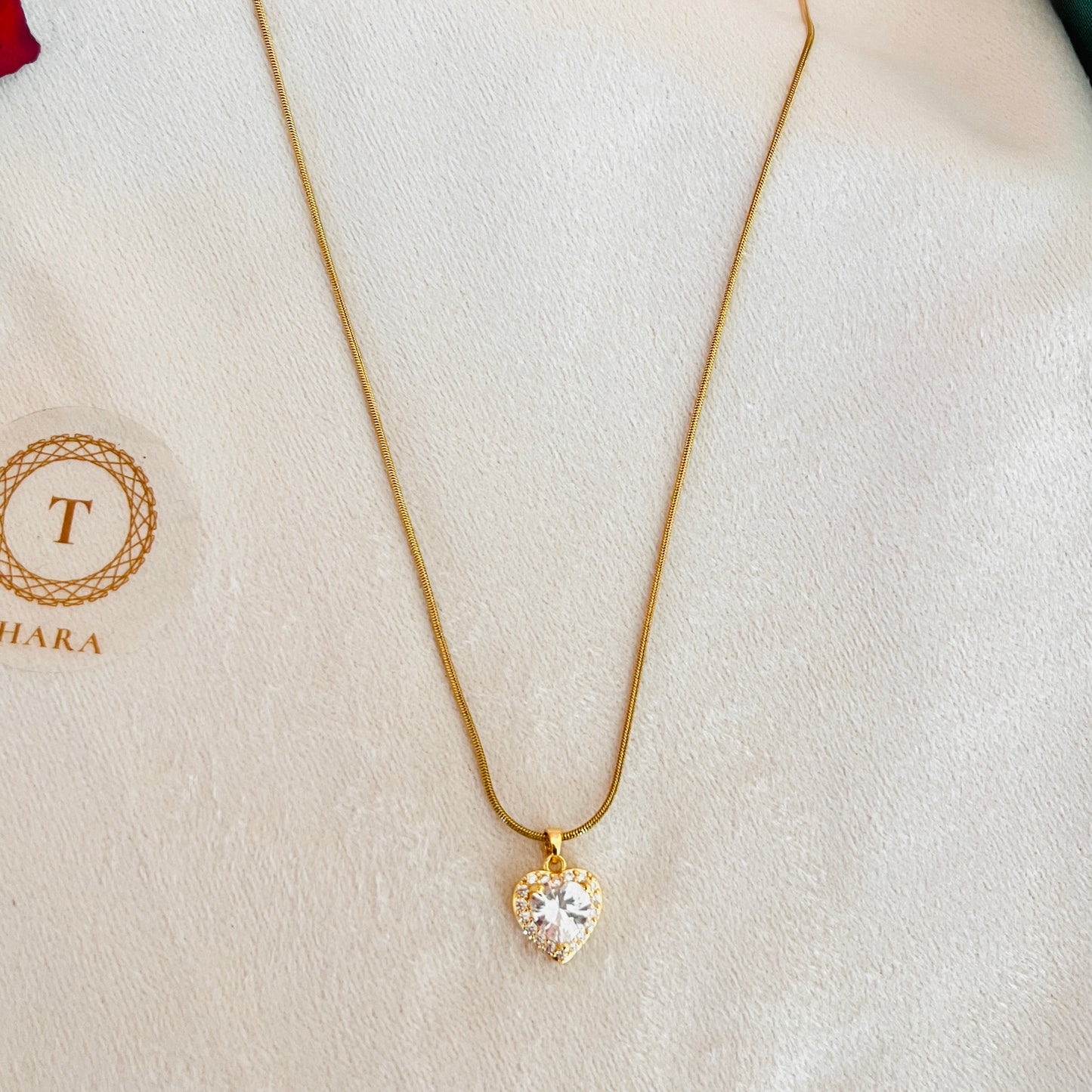Sparkling Zircon Heart Pendant Antitarnish Chain