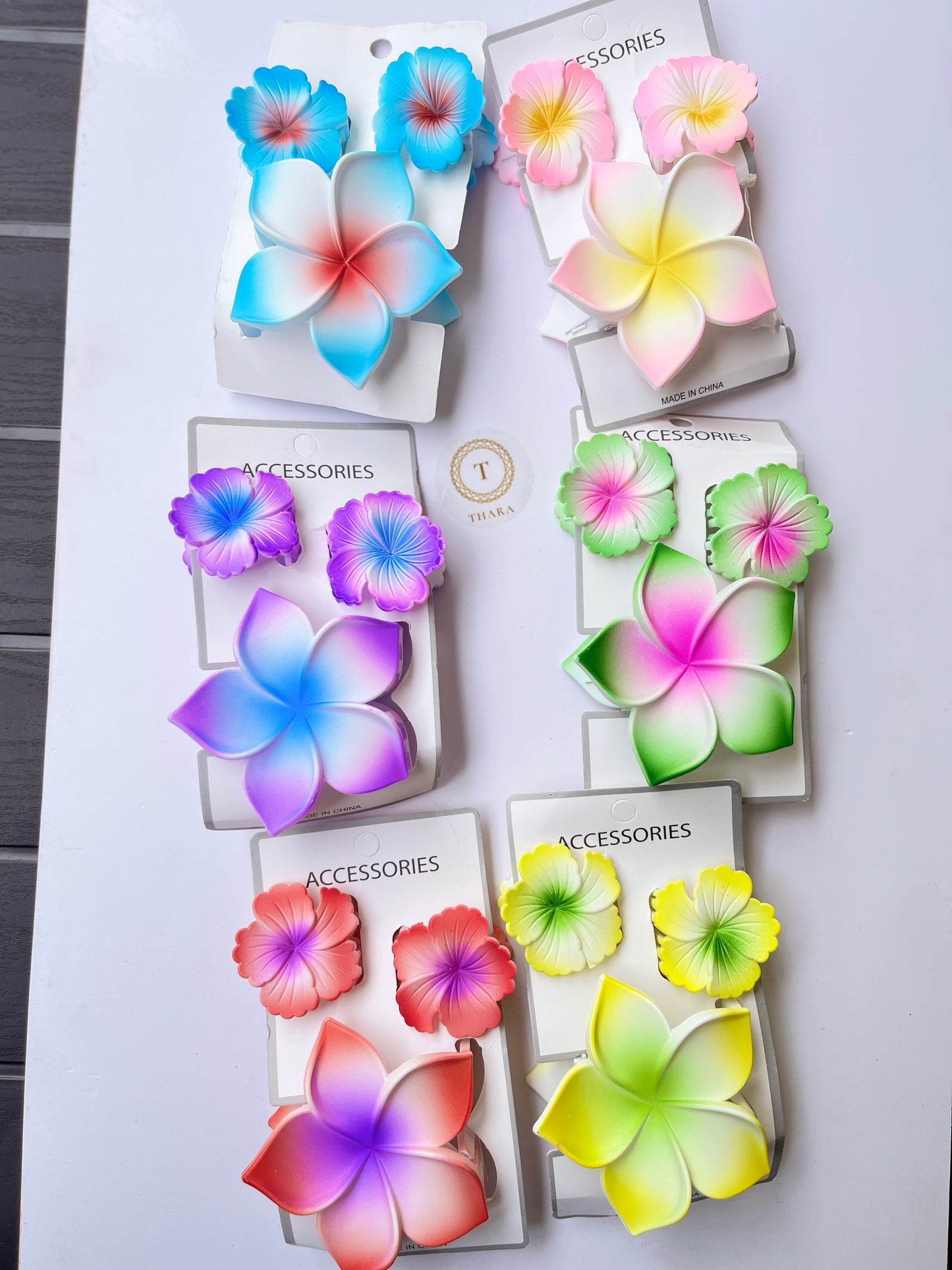 Hawaiian Floral Hair Clips – Set of 3 Dual Shade