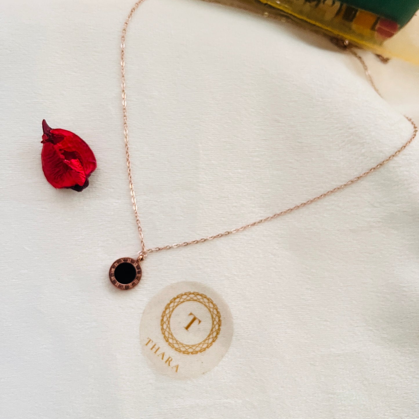 Dual side Pendant RoseGold Chain - Round