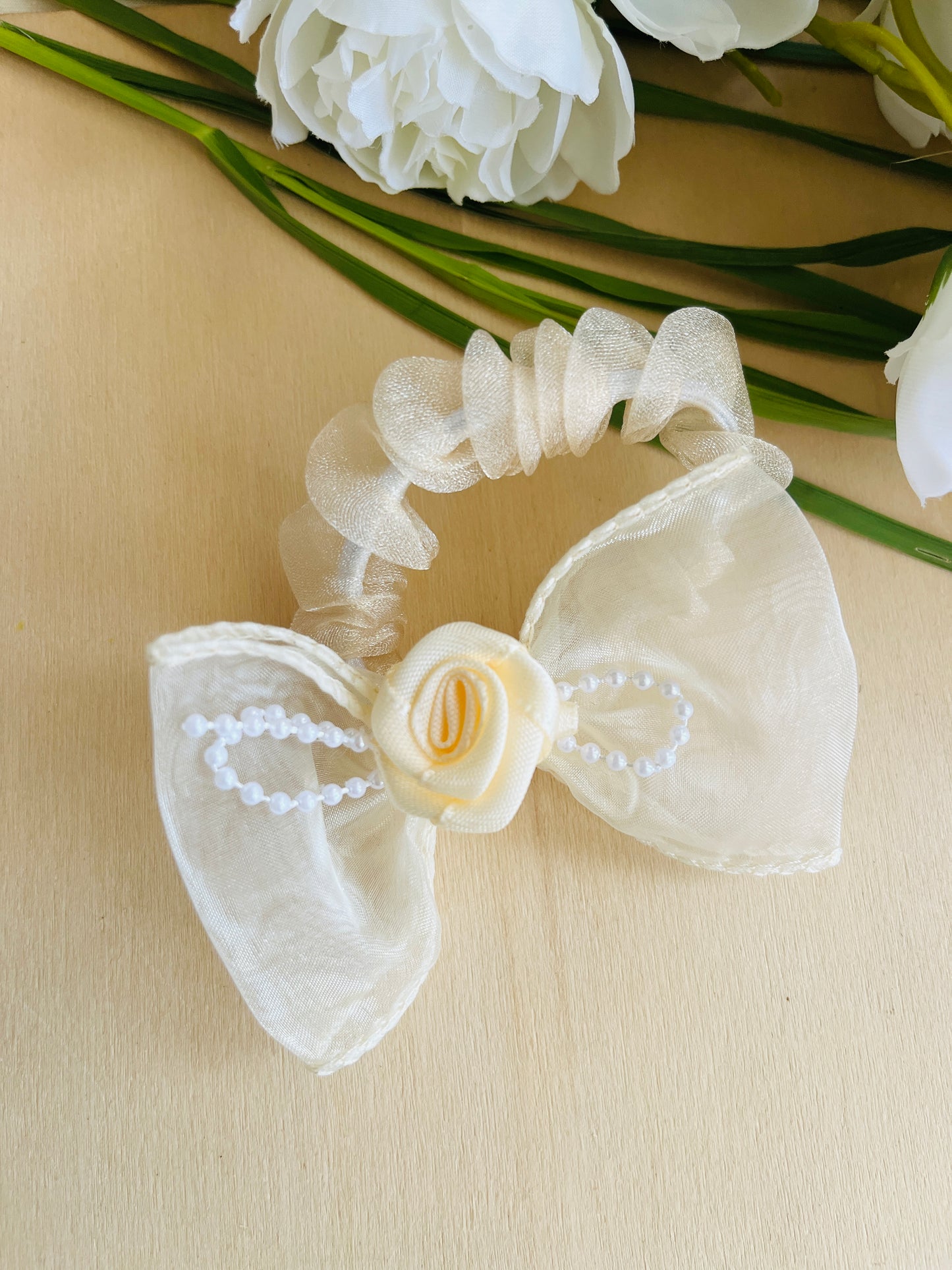 Budrose Pearl bow Scrunchie