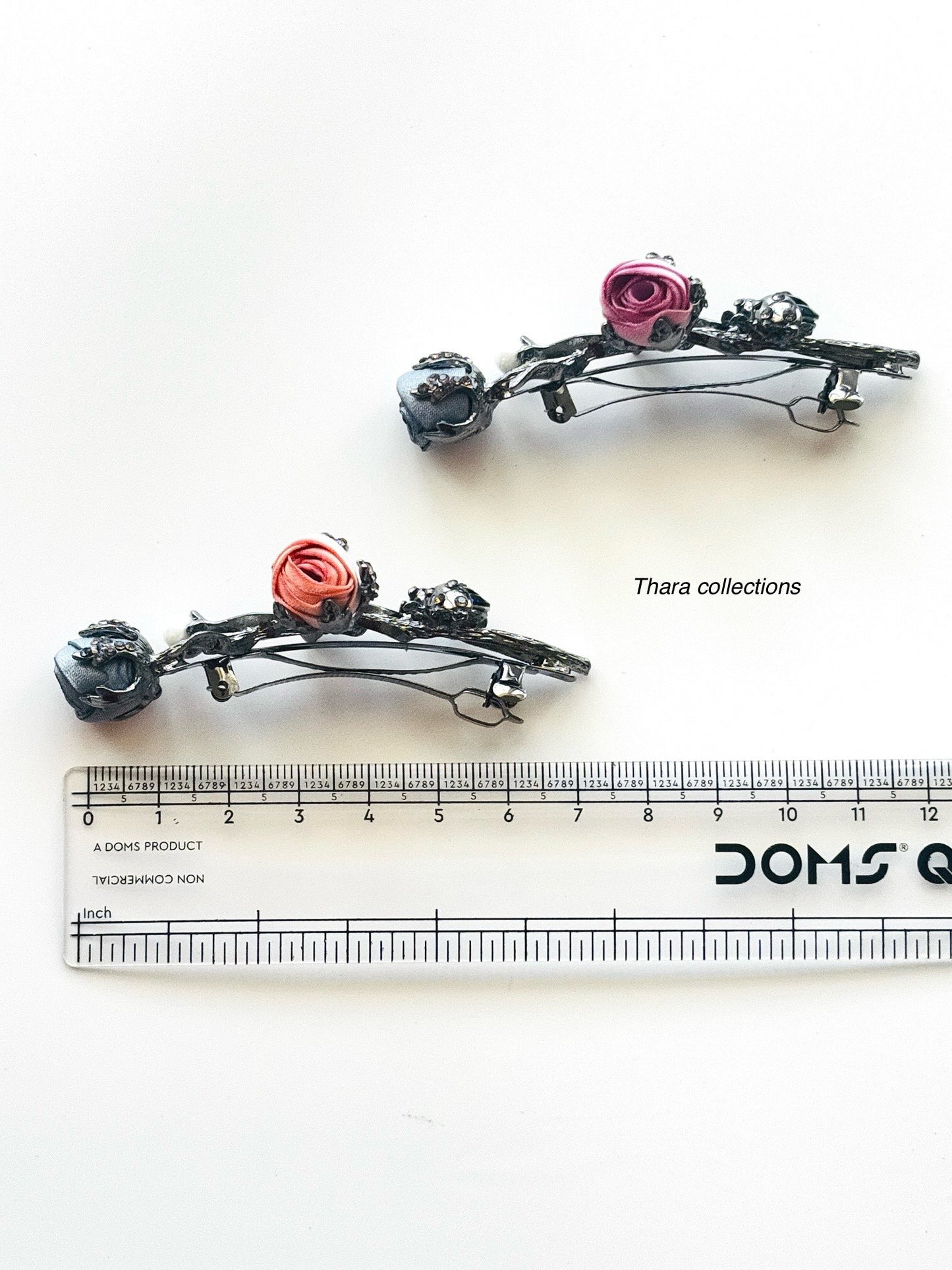 Bodeng Vintage Rose Center Clip