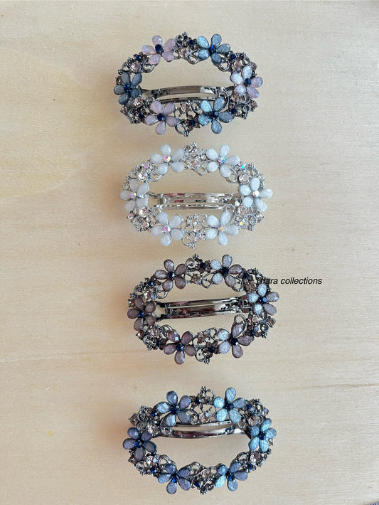 Floral Elegance Oval Hair Clip