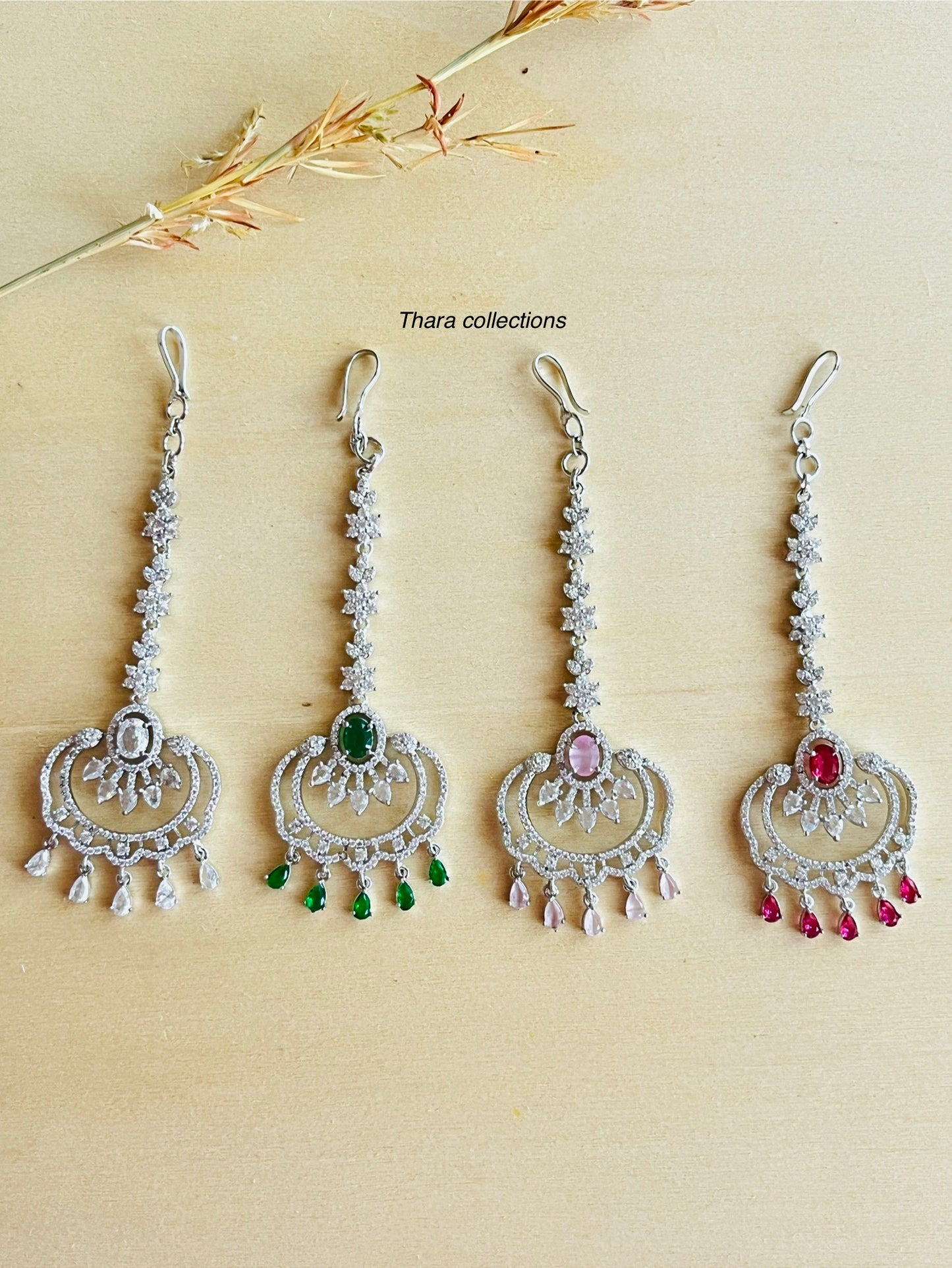 Elegant Silver Finish Maang Tikka with Stone Detailing