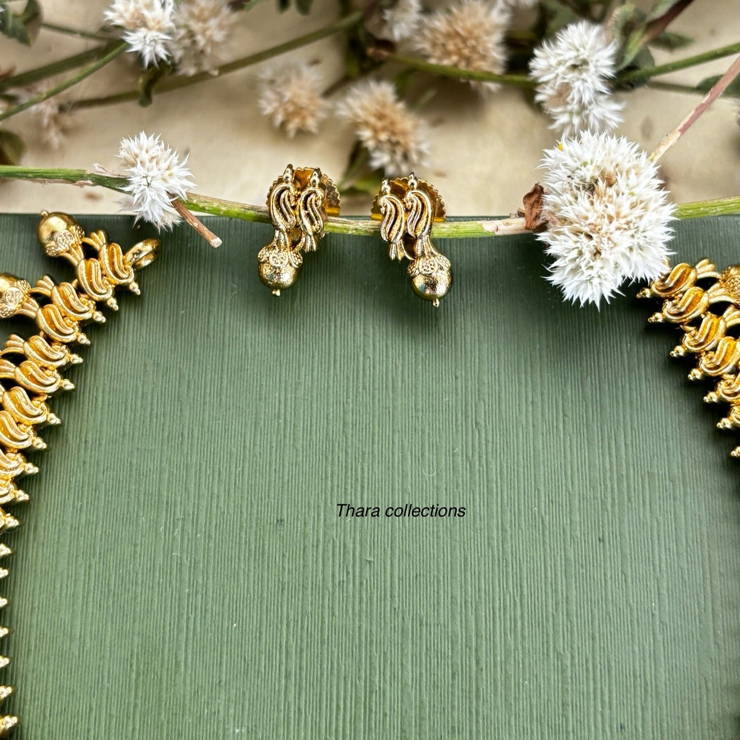 Temple-Inspired Lakshmi Kasu Necklace Set