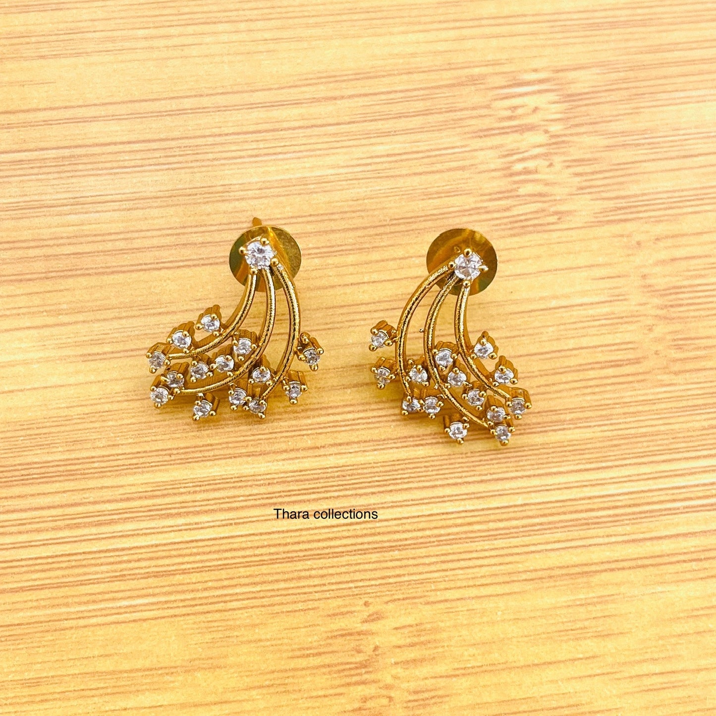 Golden Crystal Vine Necklace Set