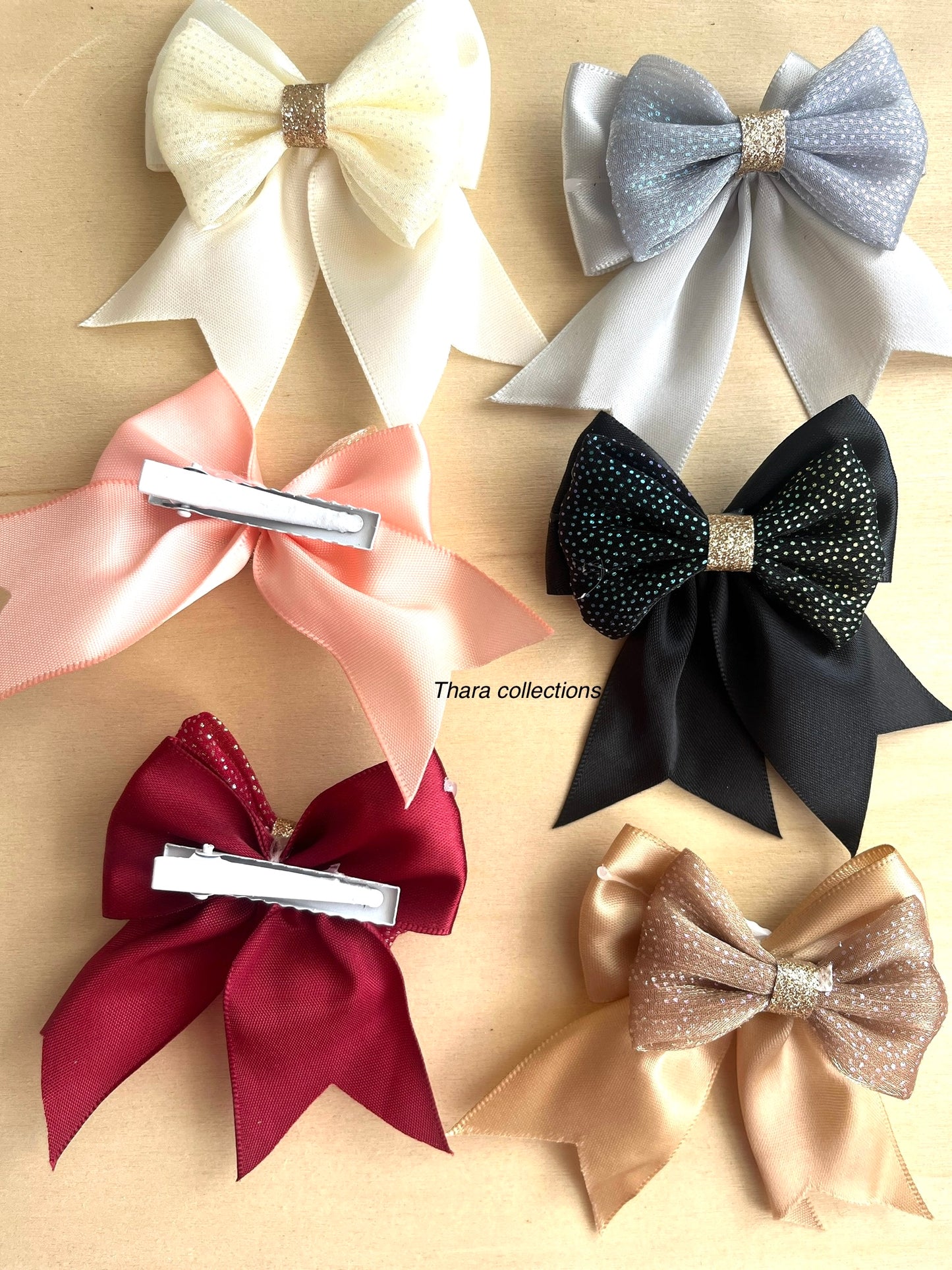 Glitter Bow Hair Clips - Elegant Ribbon Design