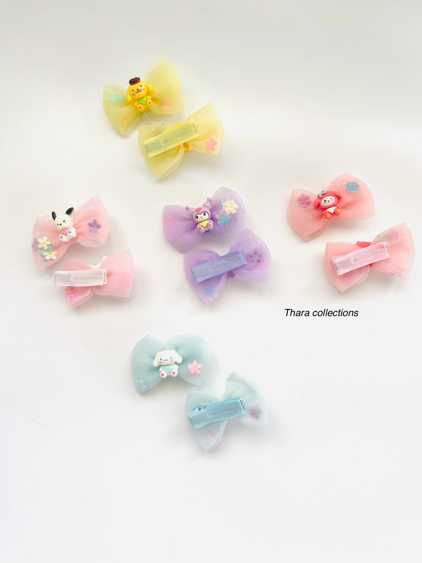 Character bow clips - Set of 2