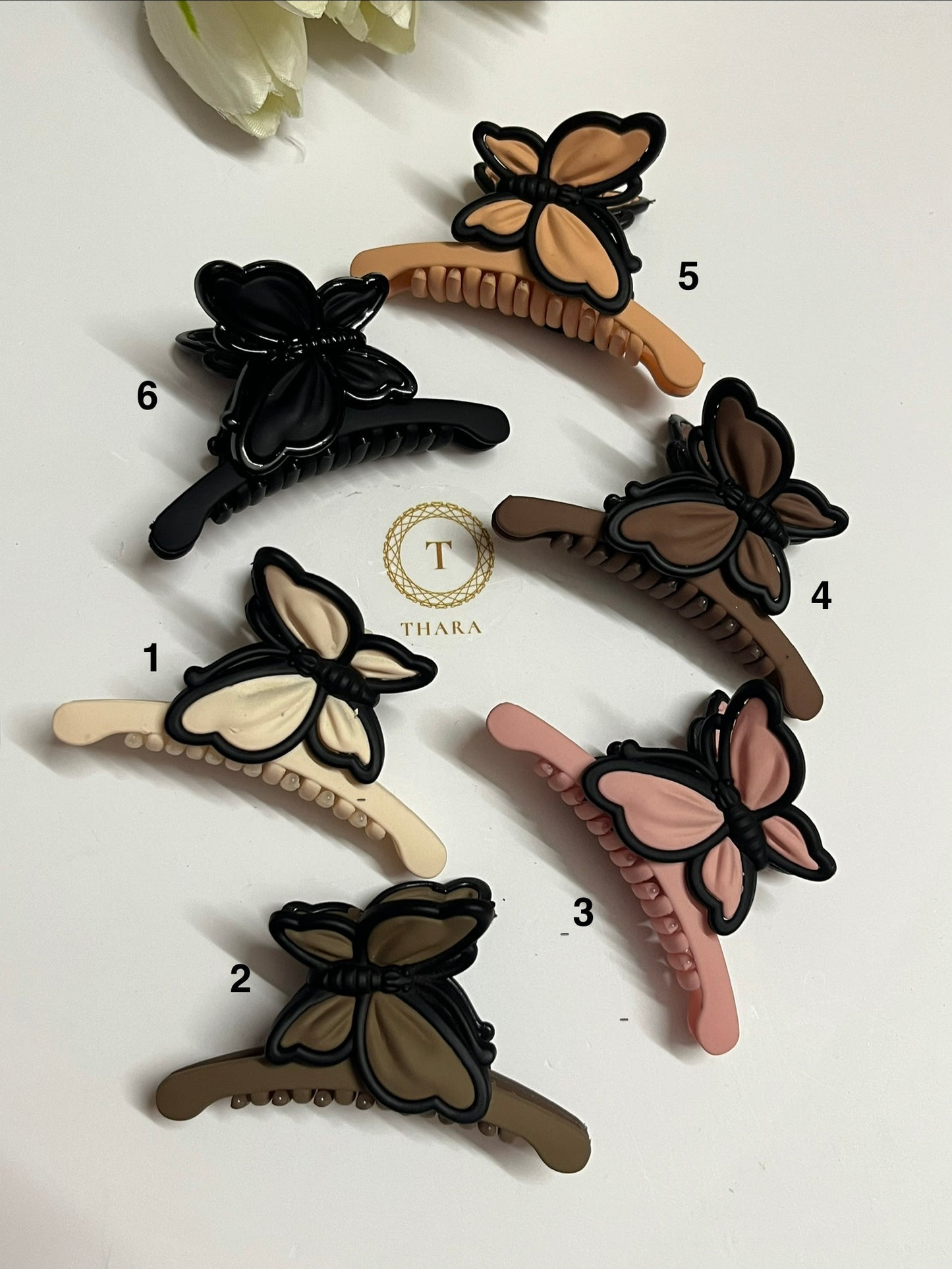 Butterfly shaped Medium Claw Clip - Matte Finish