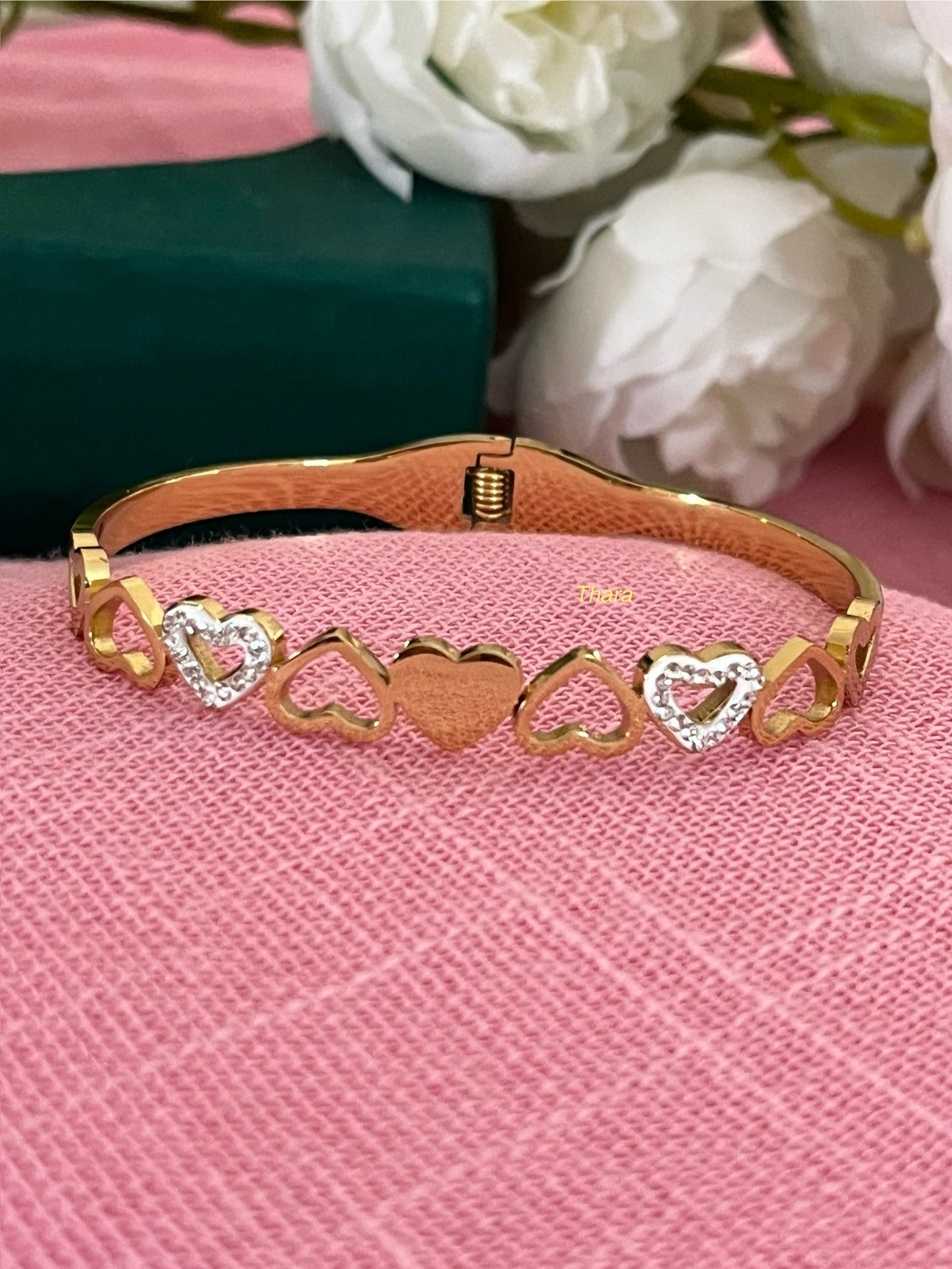 Hearts Antitarnish Kada – Sparkle Edge Design