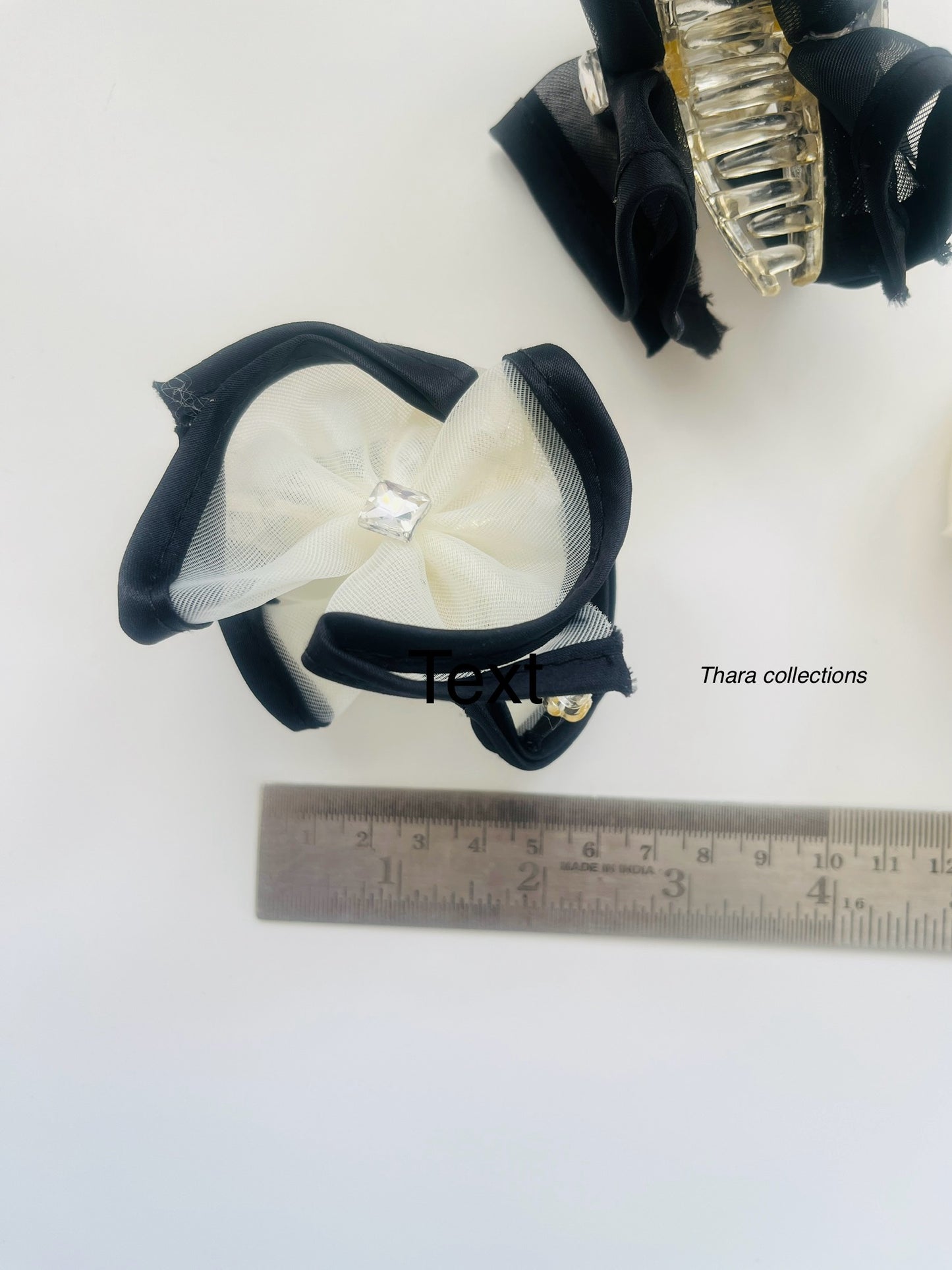 Elegant Dual-Layer Bow Claw Clip – Chic & Stylish Hair Accessory