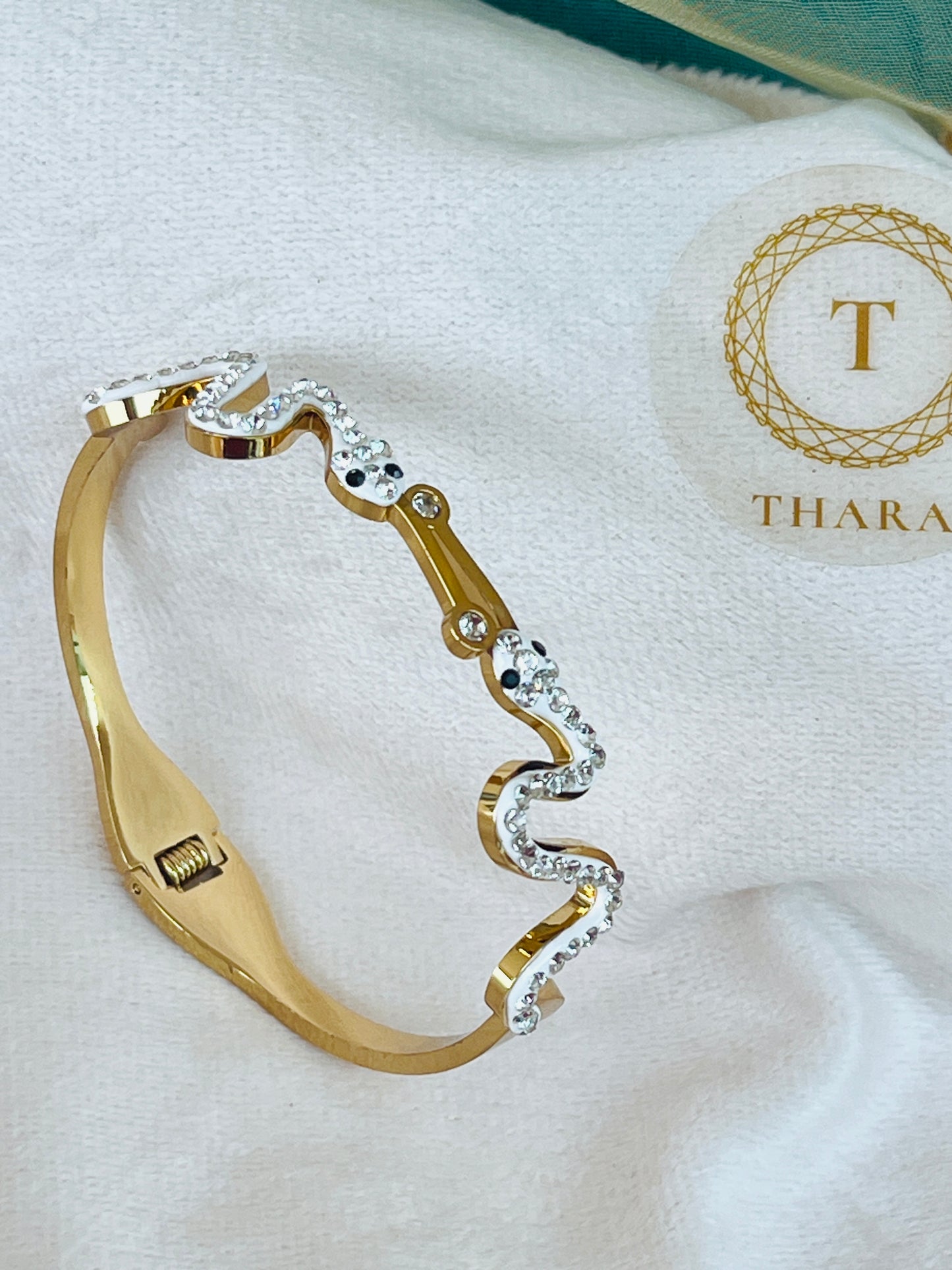 Snake Design Antitarnish Kada