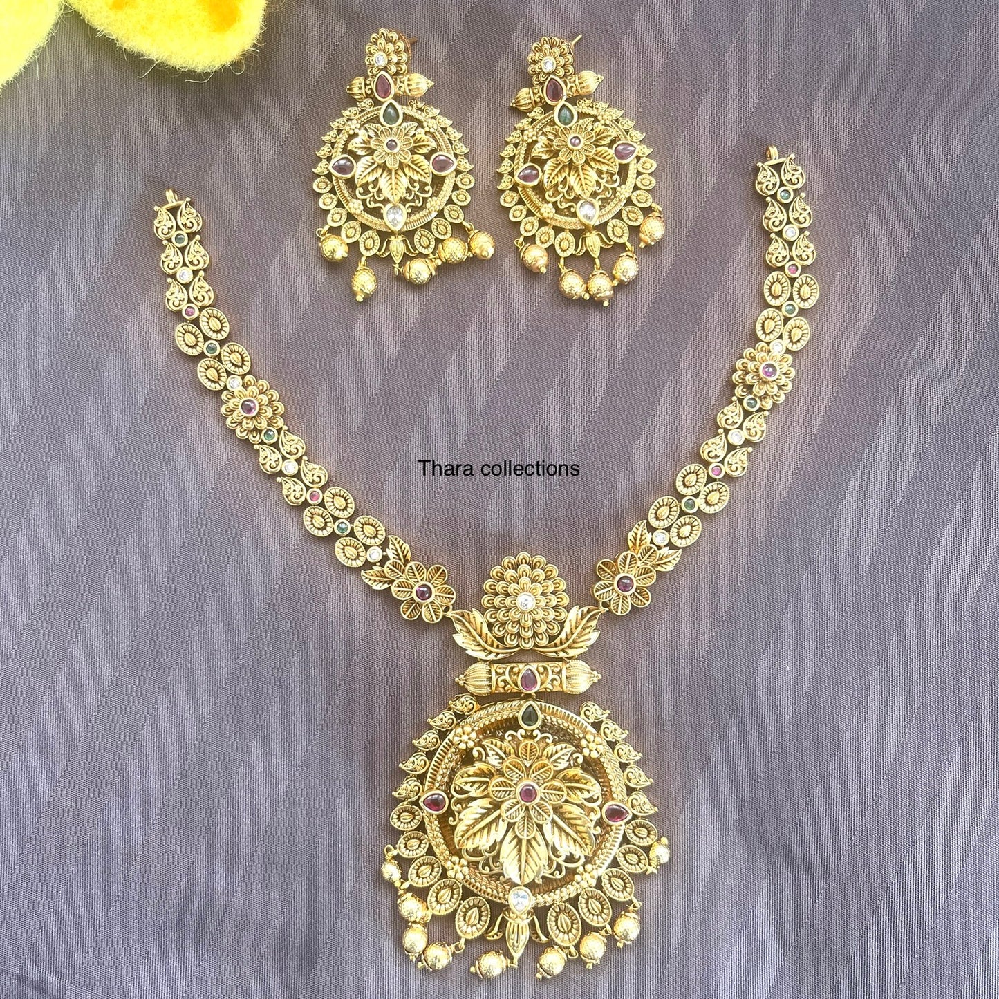 Antique Gold Temple Necklace Set – Floral Lakshmi Design