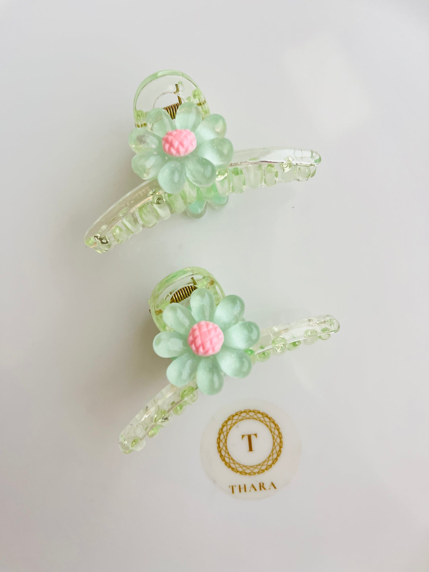 Pastel Daisy Flower Hair Claw Clip – Medium Size