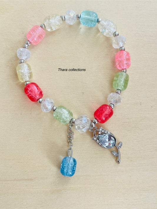 Elegant Crackle Bead Charm Bracelet – Multicolor