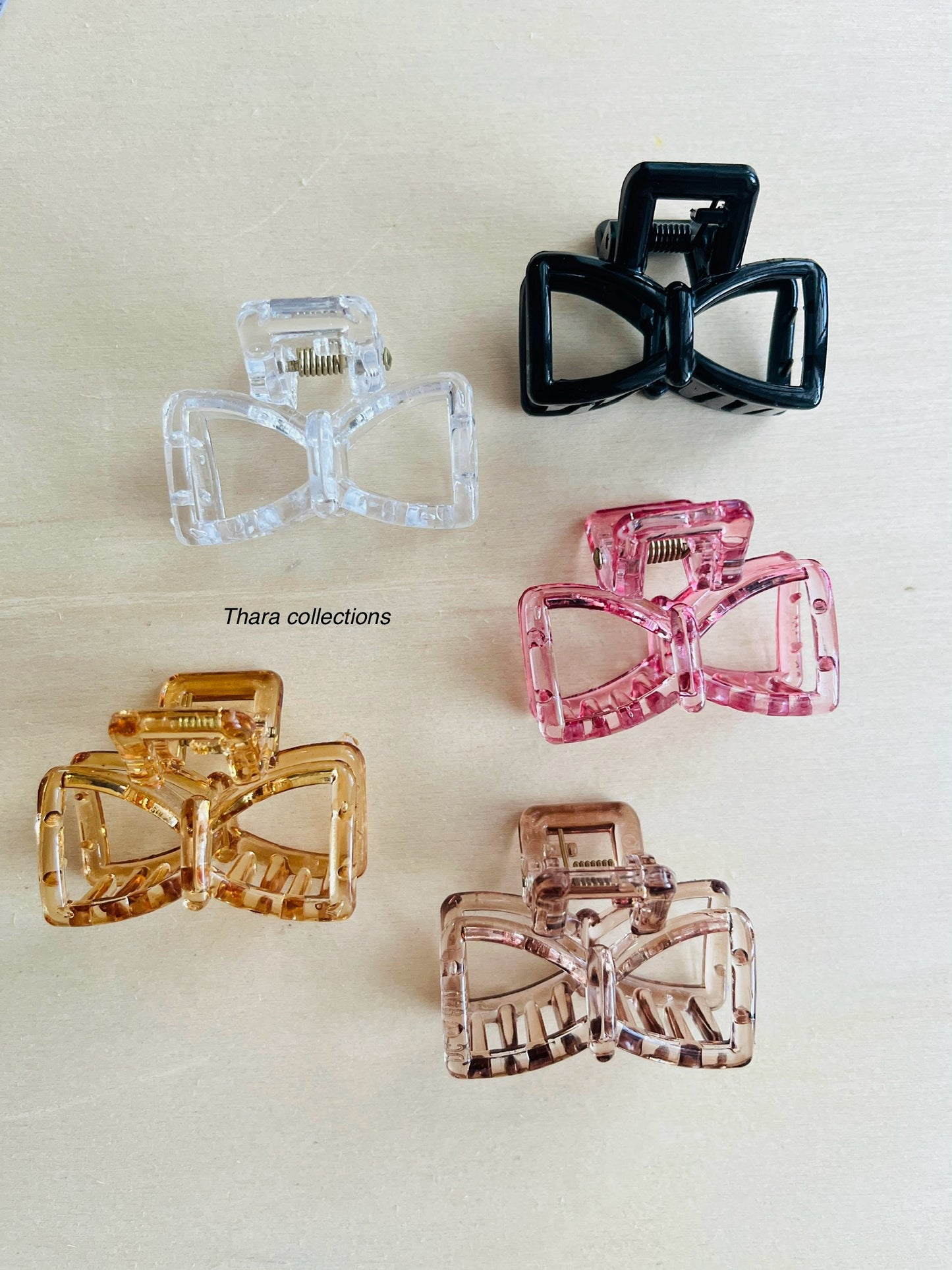 Chic bow hair clips - set of 2