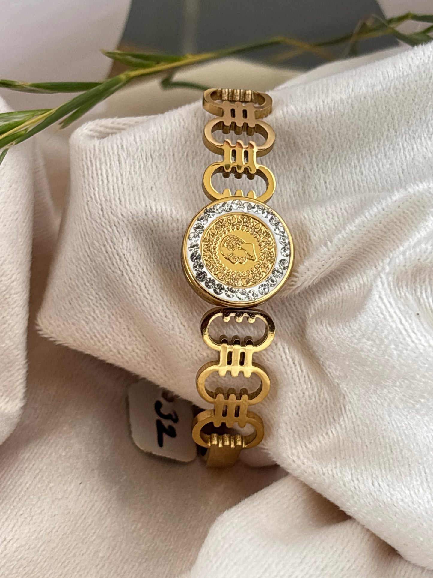 Stone Dial Antitarnish Kada