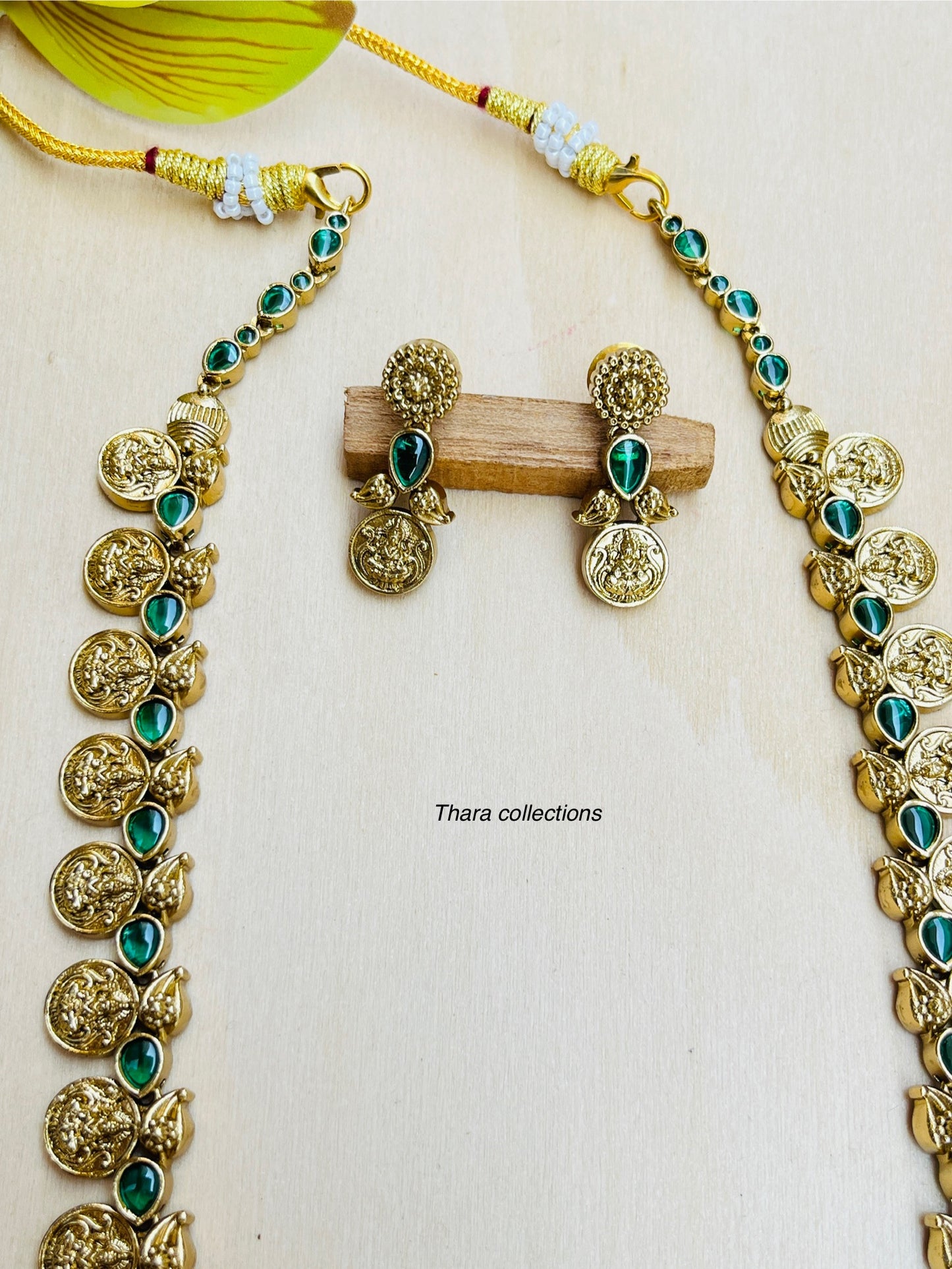 Antique Lakshmi Coin Necklace Set with Green Kemp Stones