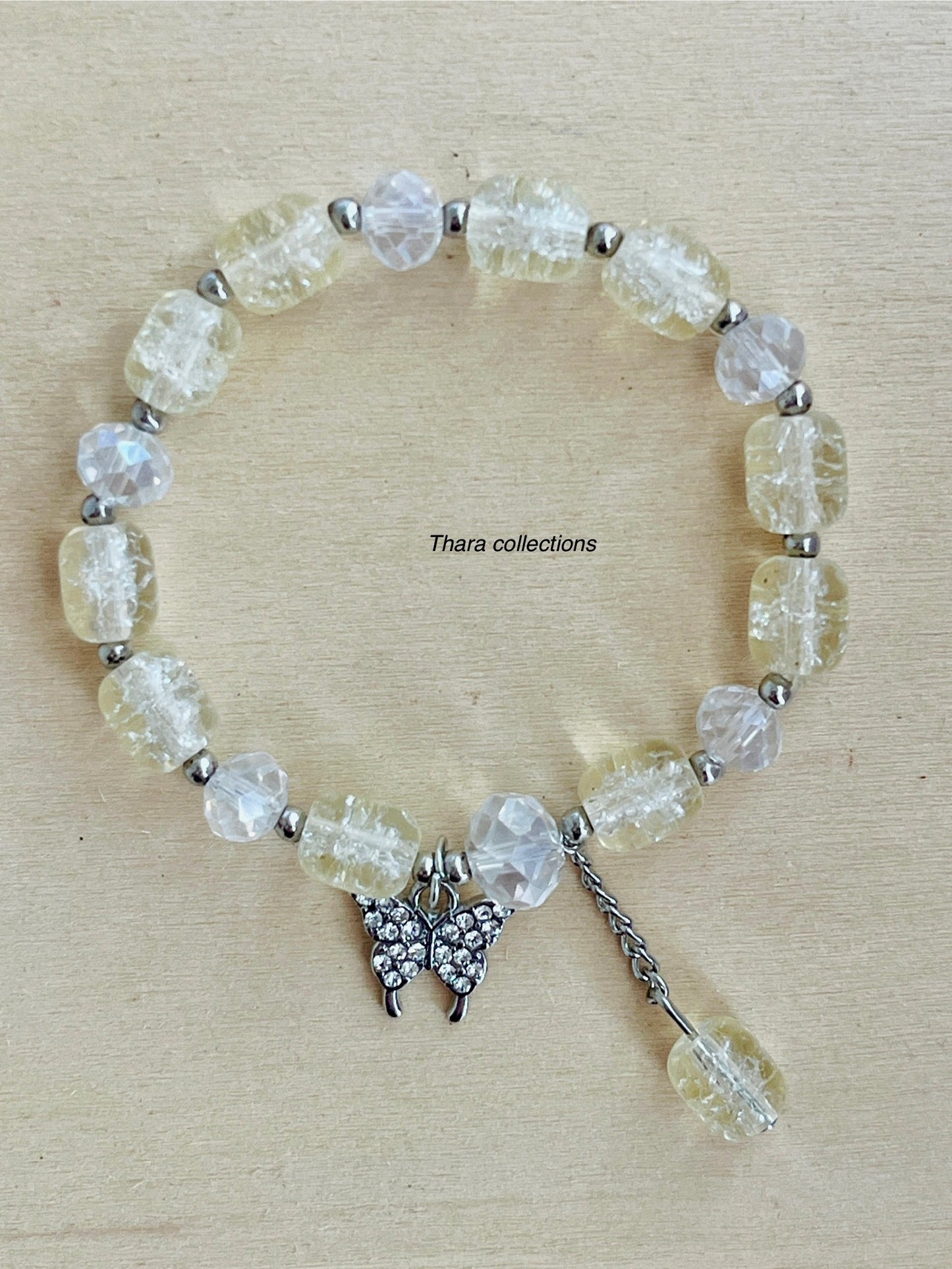 Elegant Crackle Bead Charm Bracelet – Crystal