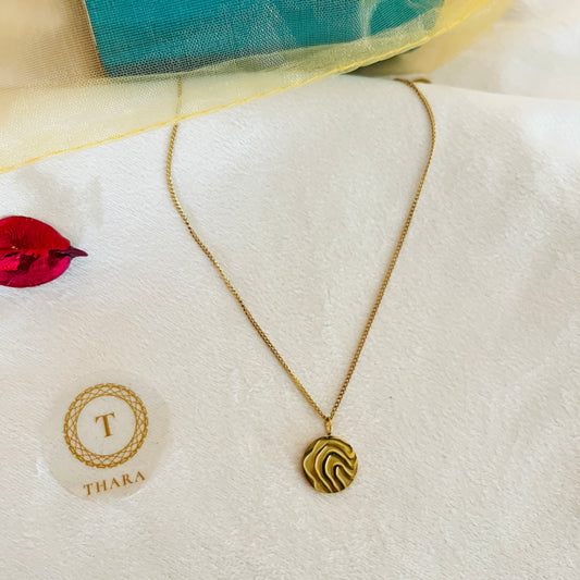 Kiyu Ziyu Round Pendant Chain - Exclusive Collection
