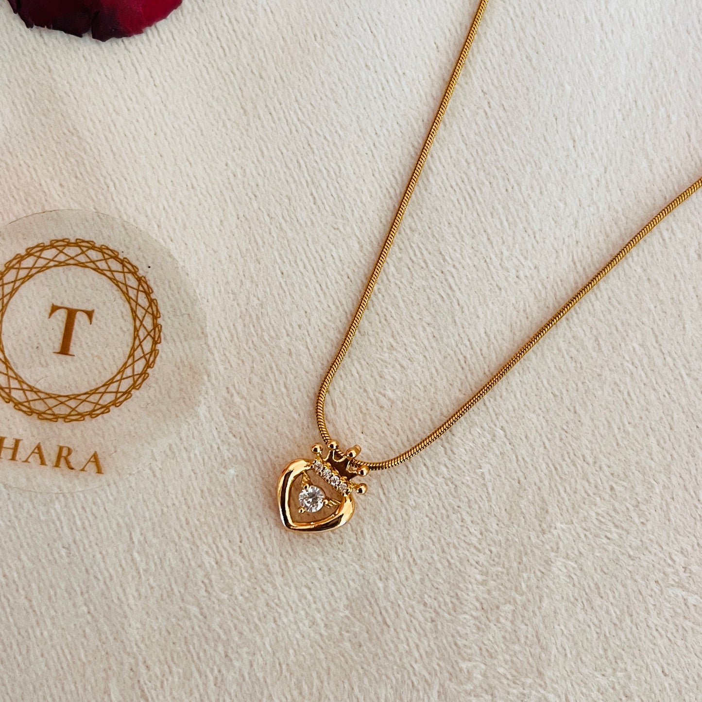 Crown with Zircon Stone Minimal Pendant Chain