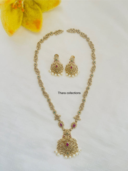 Antique Gold-Plated Necklace Set with Ruby & Pearl Accents