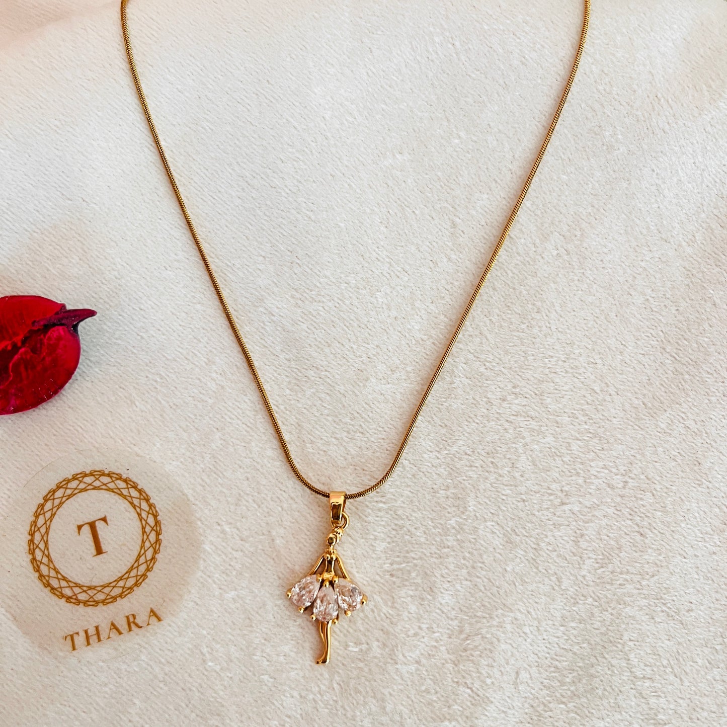 Zircon Bow / Doll Pendant Antitarnish Chain