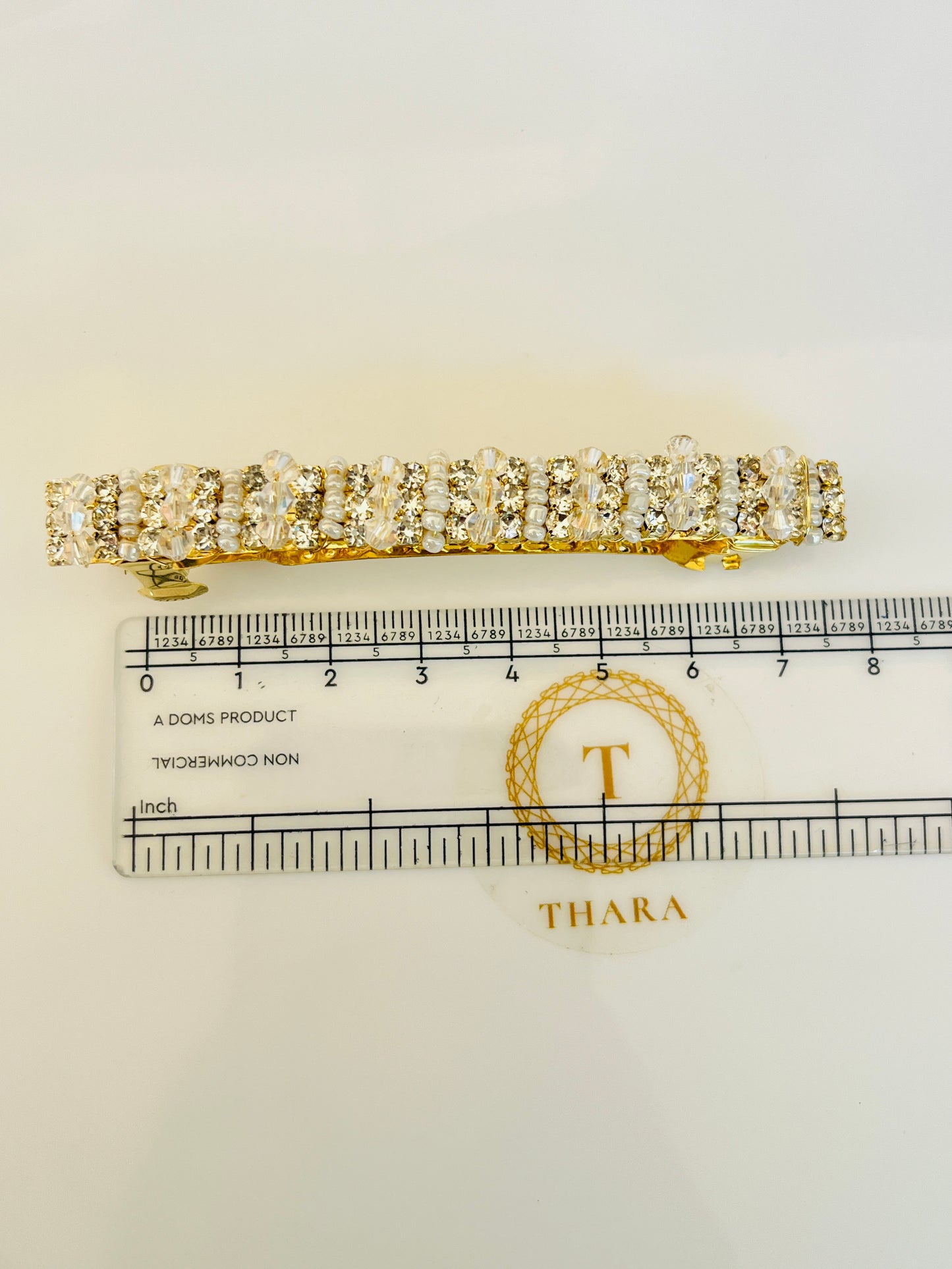 Pearl crystal Beam Center Clip