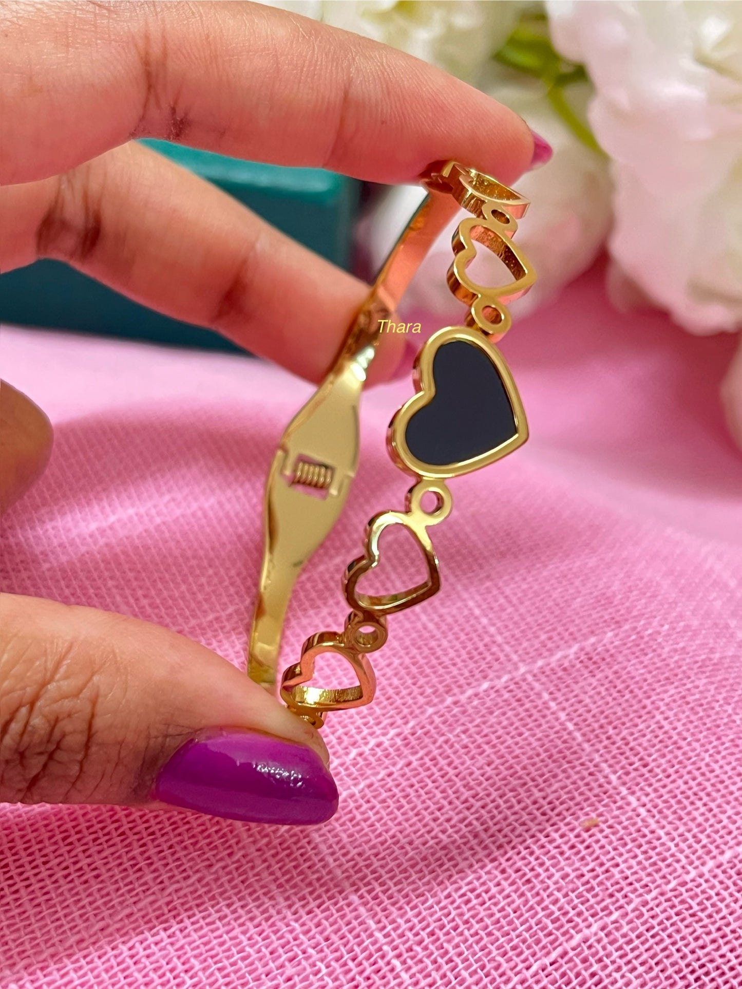 Black Enamel Heart Design Antitarnish Kada