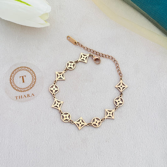 Kiyu Ziyu Rose Gold Chain Bracelet