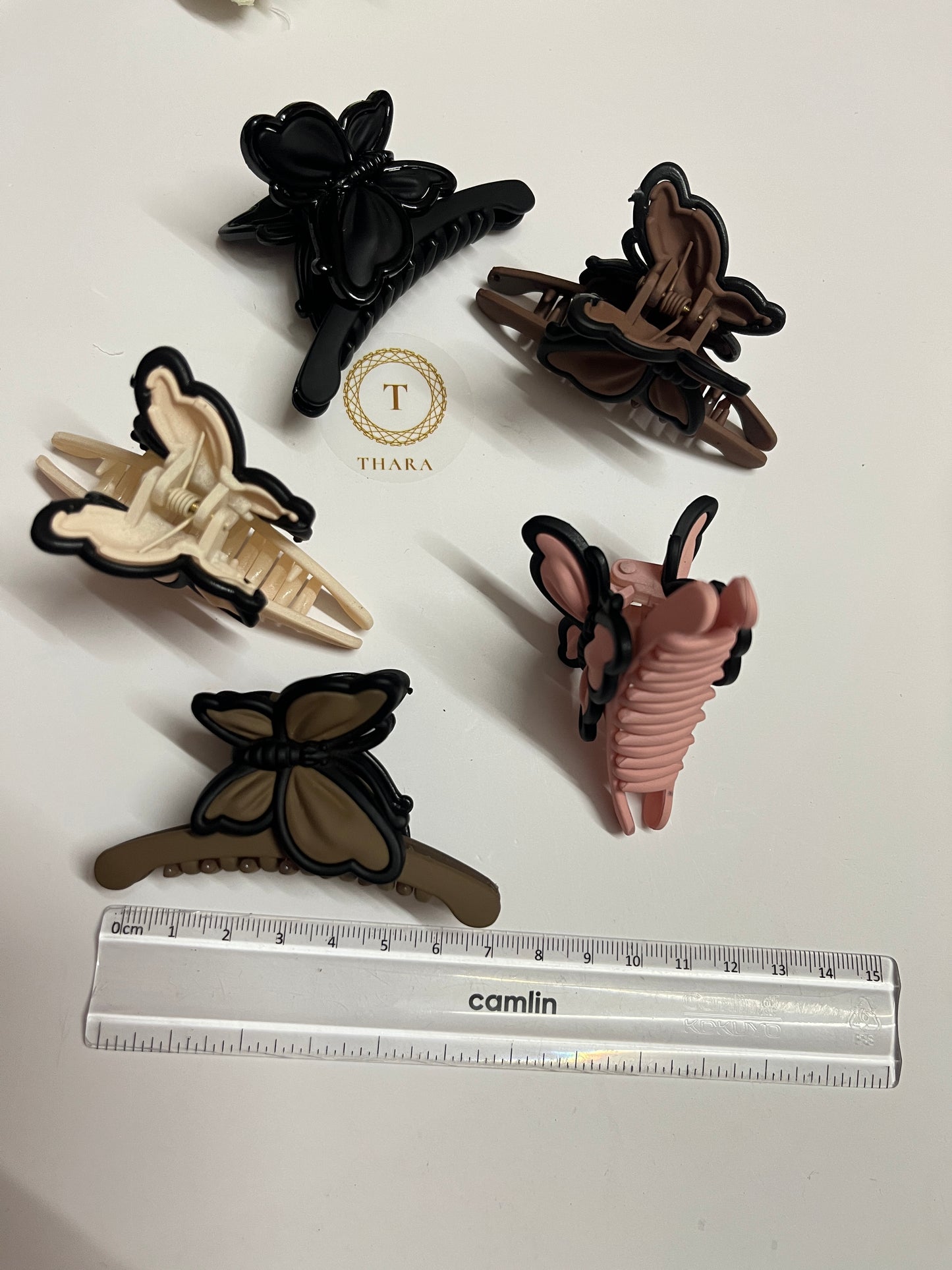 Butterfly shaped Medium Claw Clip - Matte Finish