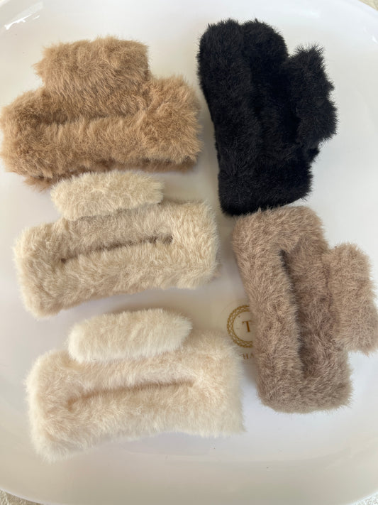 Neutral Shade Fur ClawClip