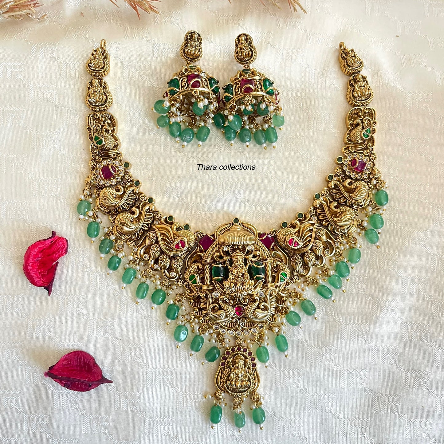 Antique Temple Choker Set with Emerald Beads