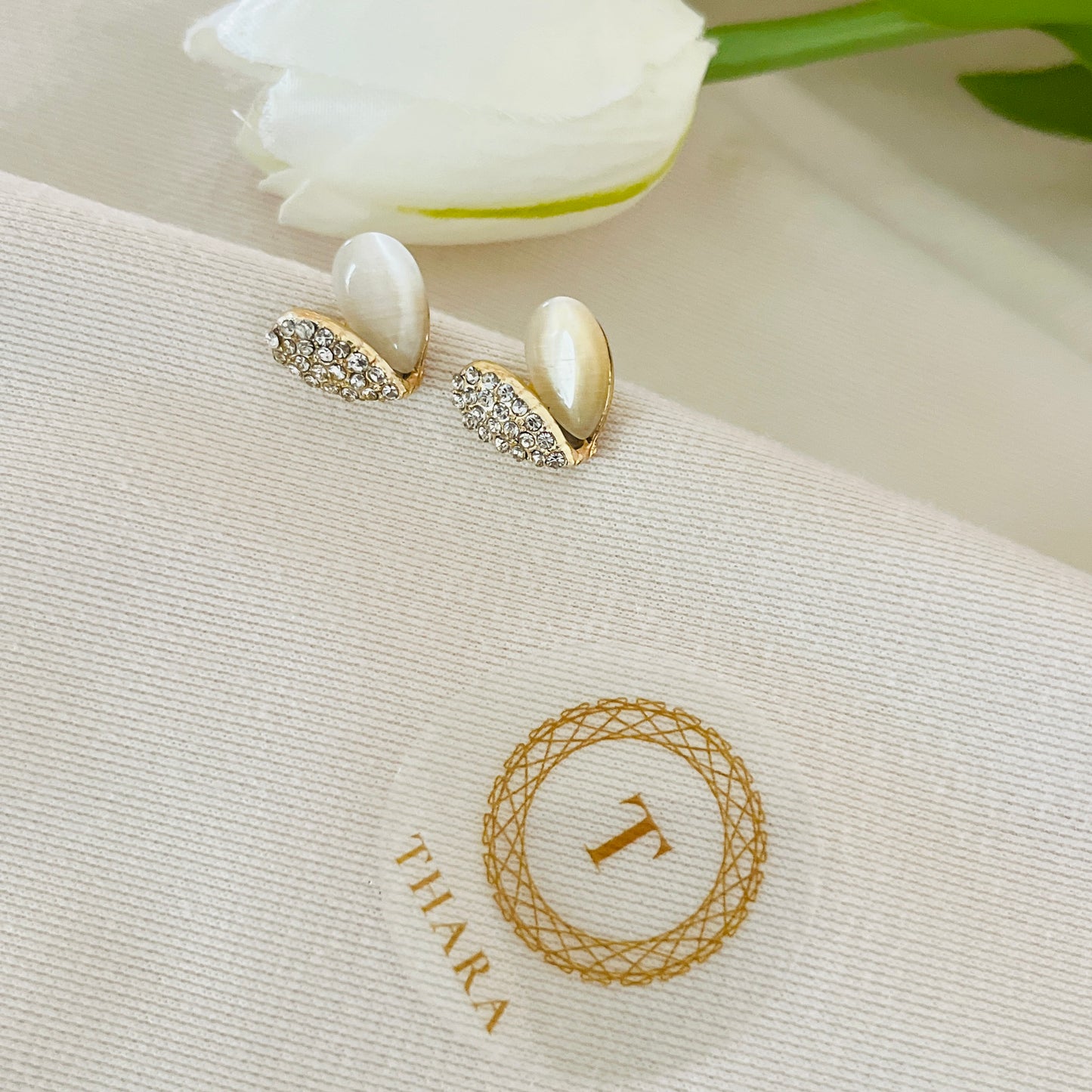 Stunning Heart Stud Earring