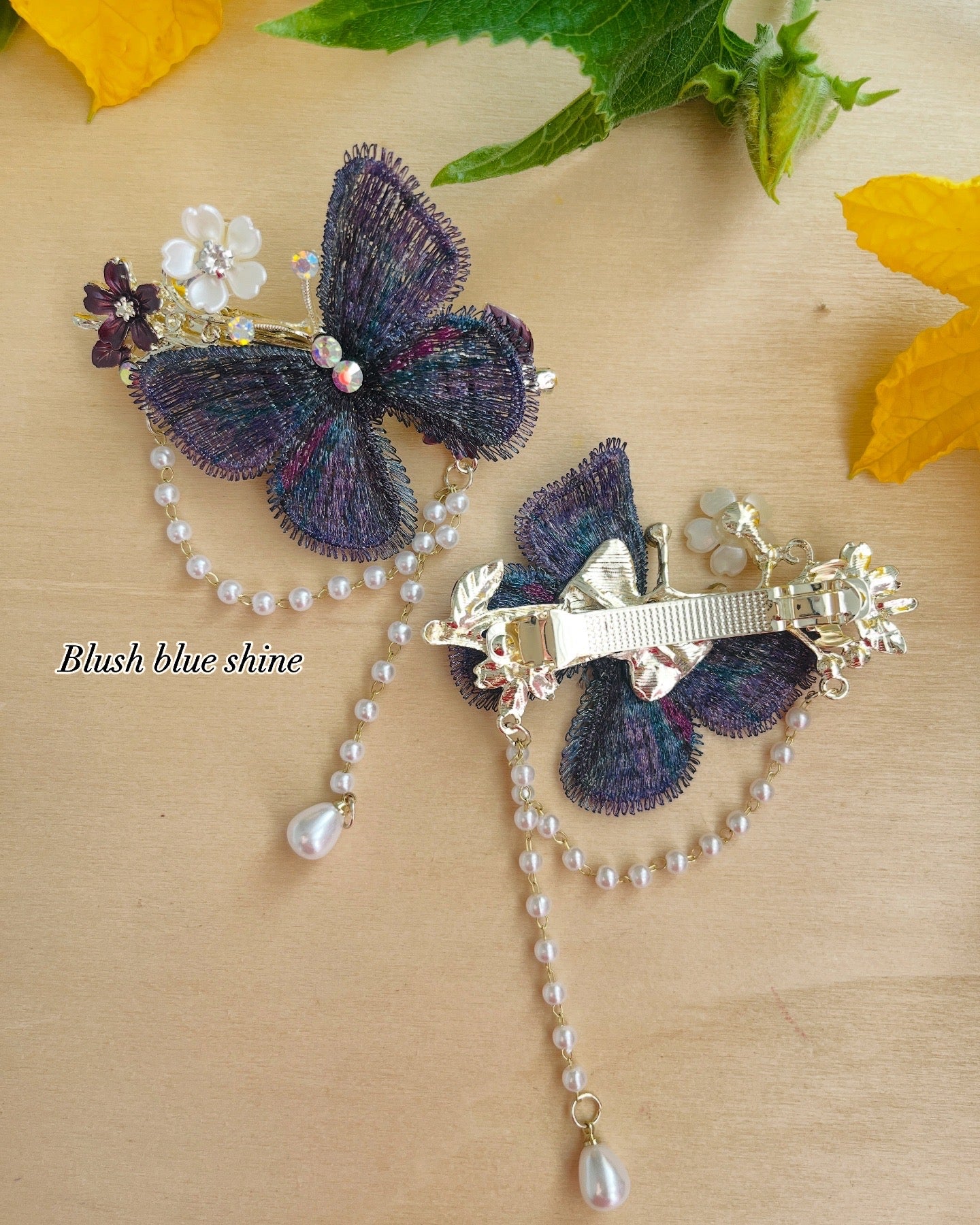 Pearl Bloom Butterfly Hair Clip