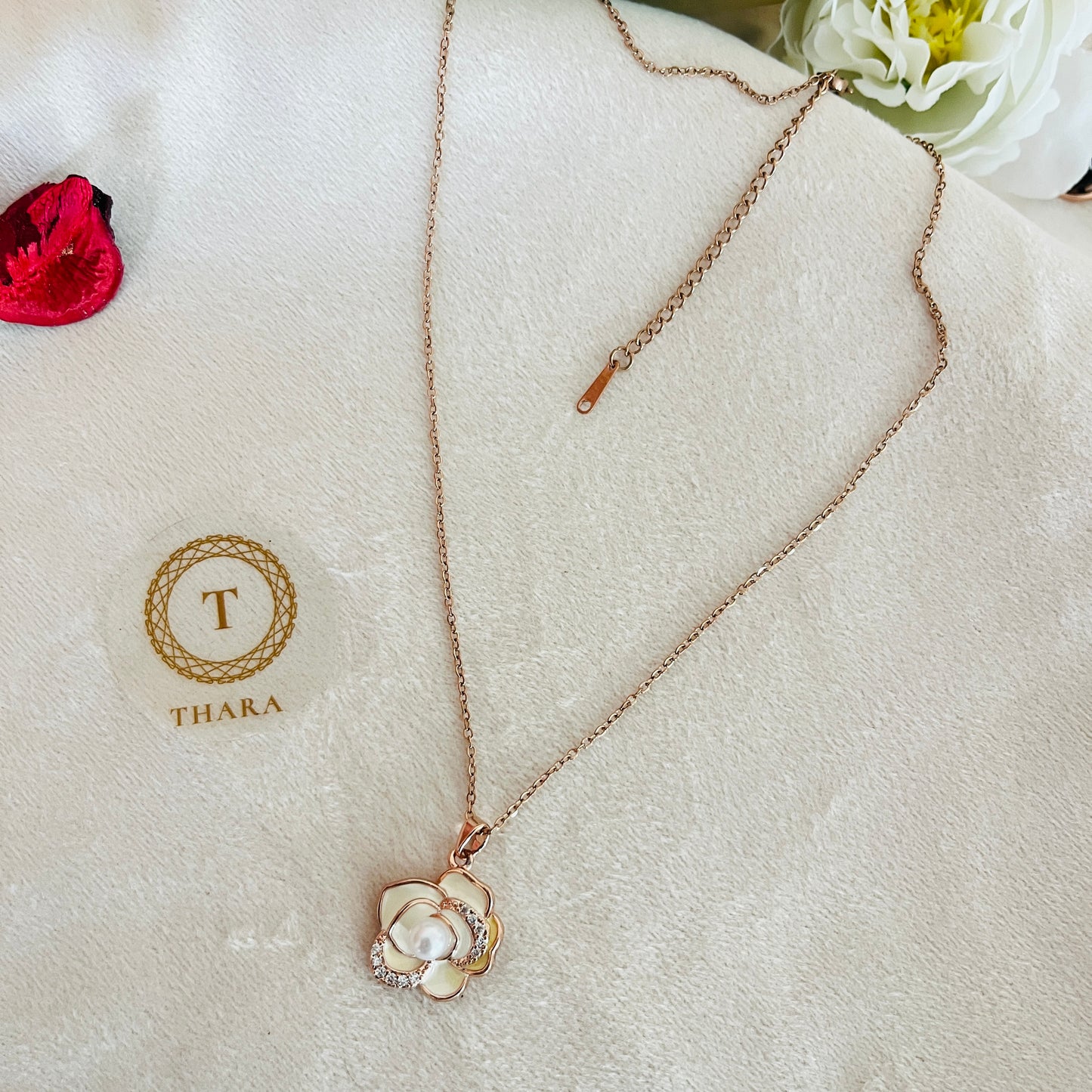 Kiyu Ziyu Blossom Pendant Rose Gold Chain - Exclusive Collection
