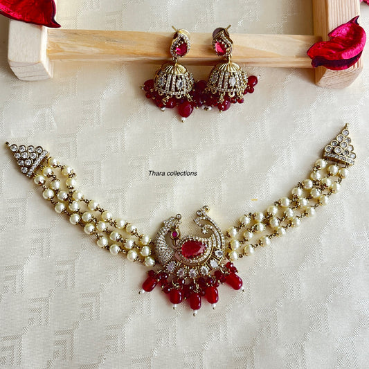 Royal Pearl Peacock Choker - Red