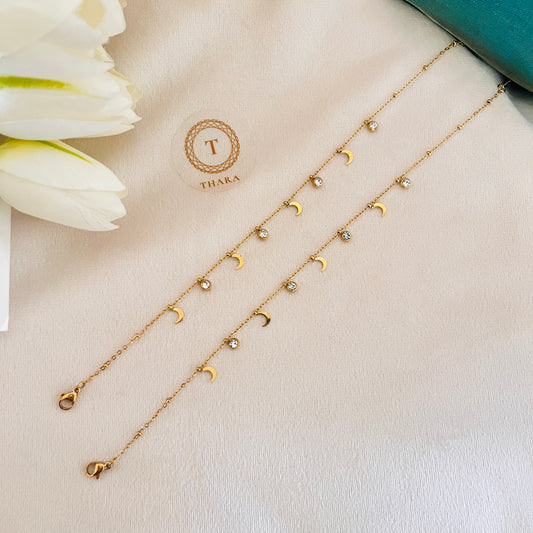 Minimal Moon Charm Anklet – Adjustable Size
