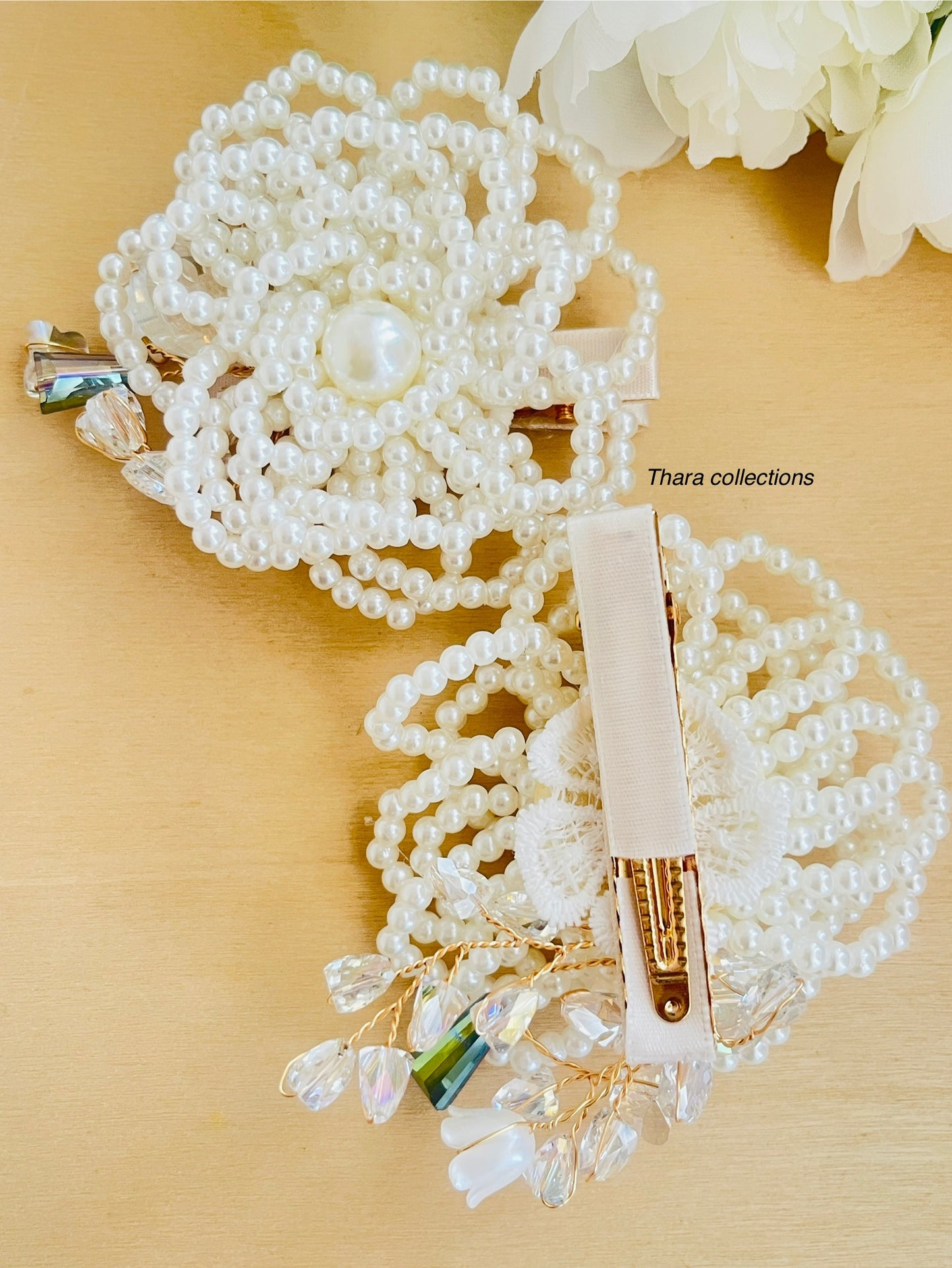 Pearl Blossom Alligator Hair Pin