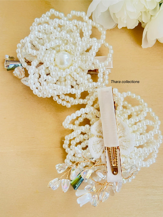 Pearl Blossom Alligator Hair Pin