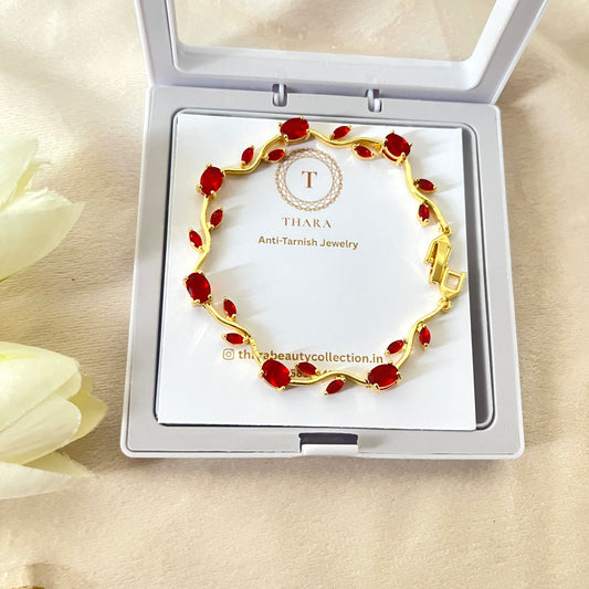 Viral Tulip Bracelet – Ruby Red