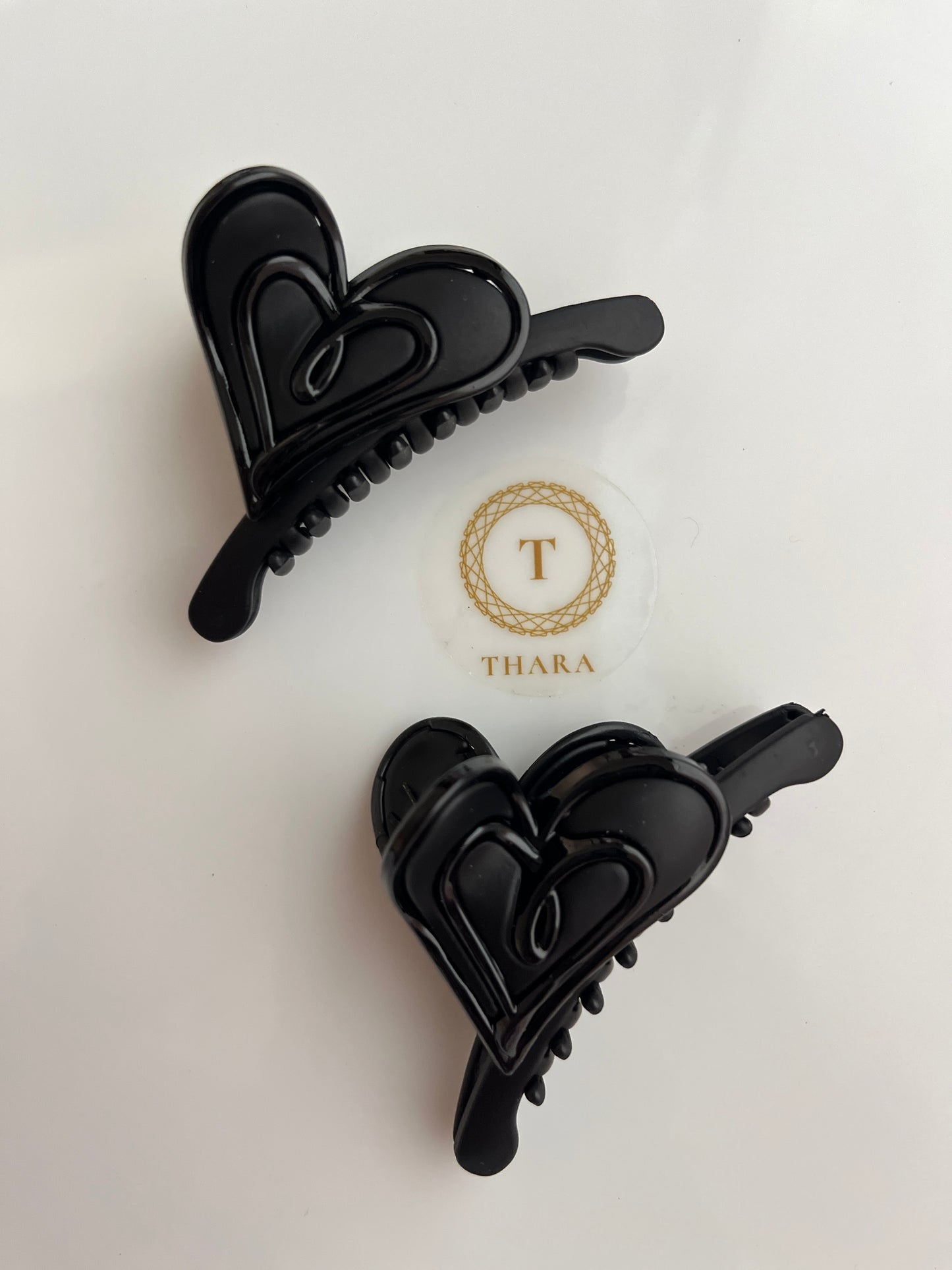 Heart Shaped Medium Claw Clip – Matte Finish