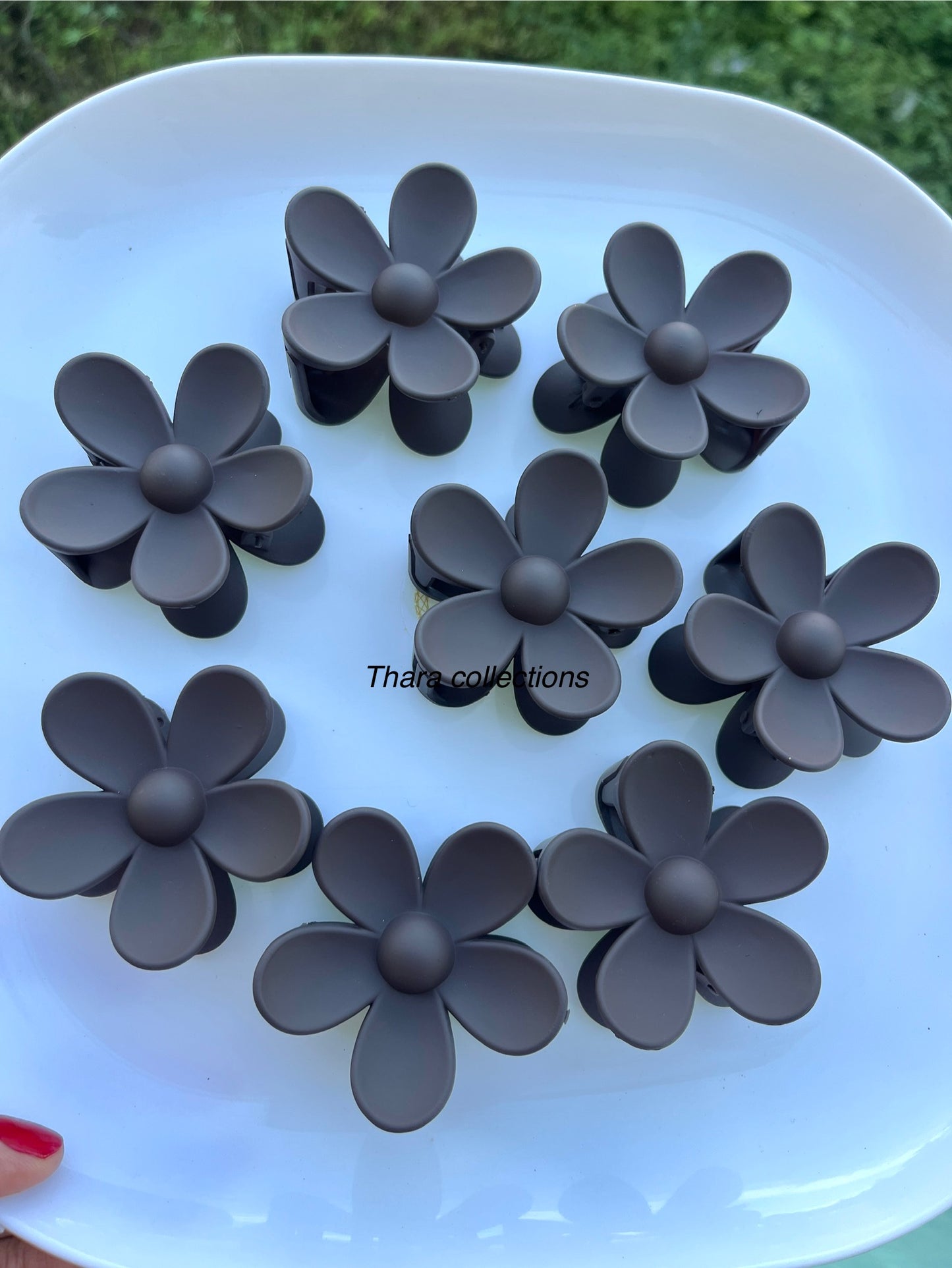 Matte Neutral Flower Hair Claw Clips