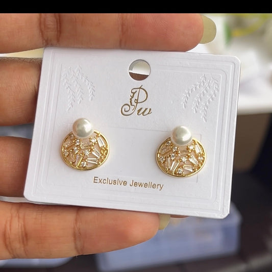 Pearl Luxe Gold Cluster Stud Earrings