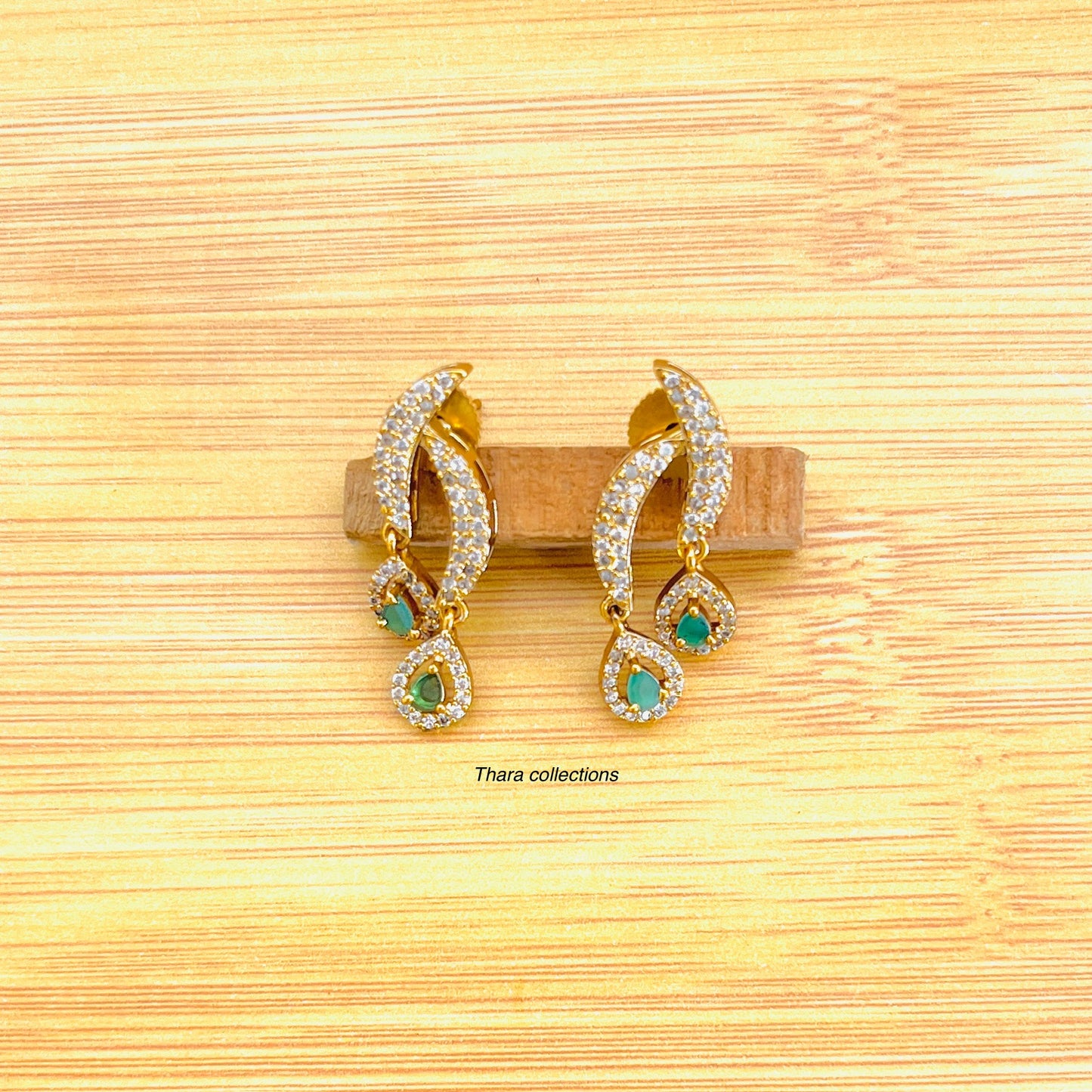 Emerald Drop Gold-Plated Necklace Set