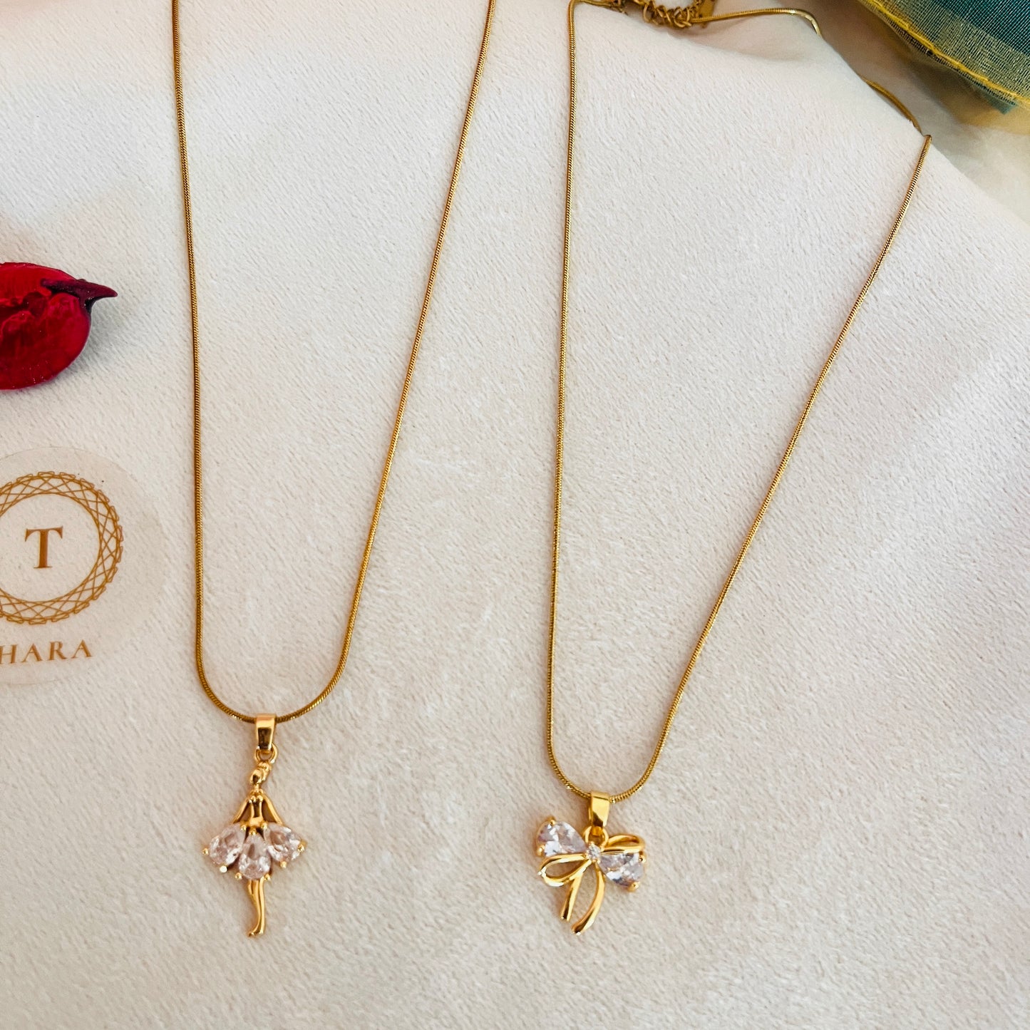 Zircon Bow / Doll Pendant Antitarnish Chain