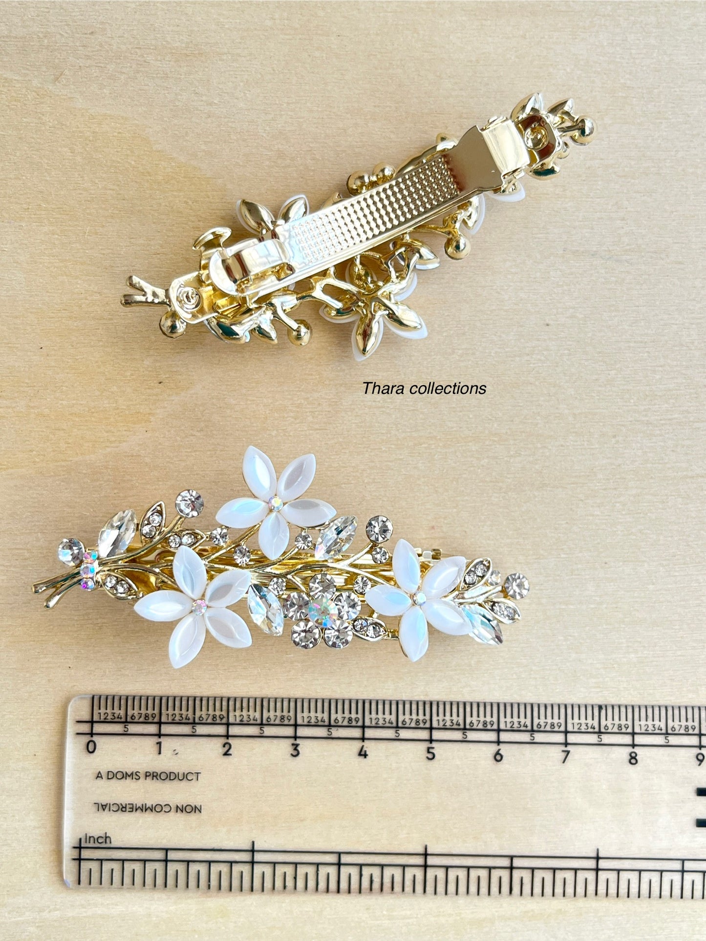 Floral Crystal Hair Barrette – Elegant Gold Finish