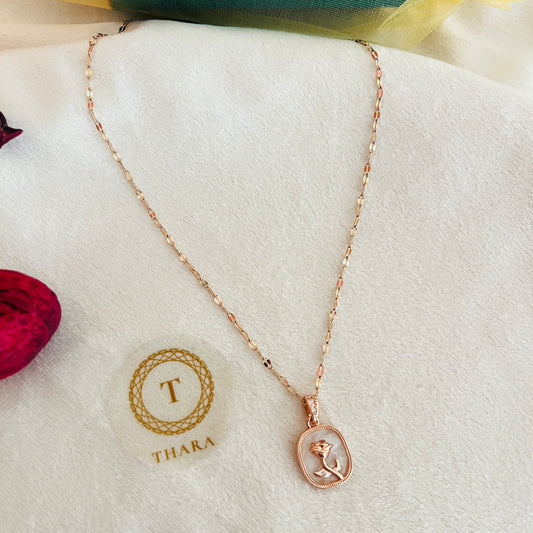 Kiyu Ziyu Rose Pendant RoseGold Chain - Exclusive Collection